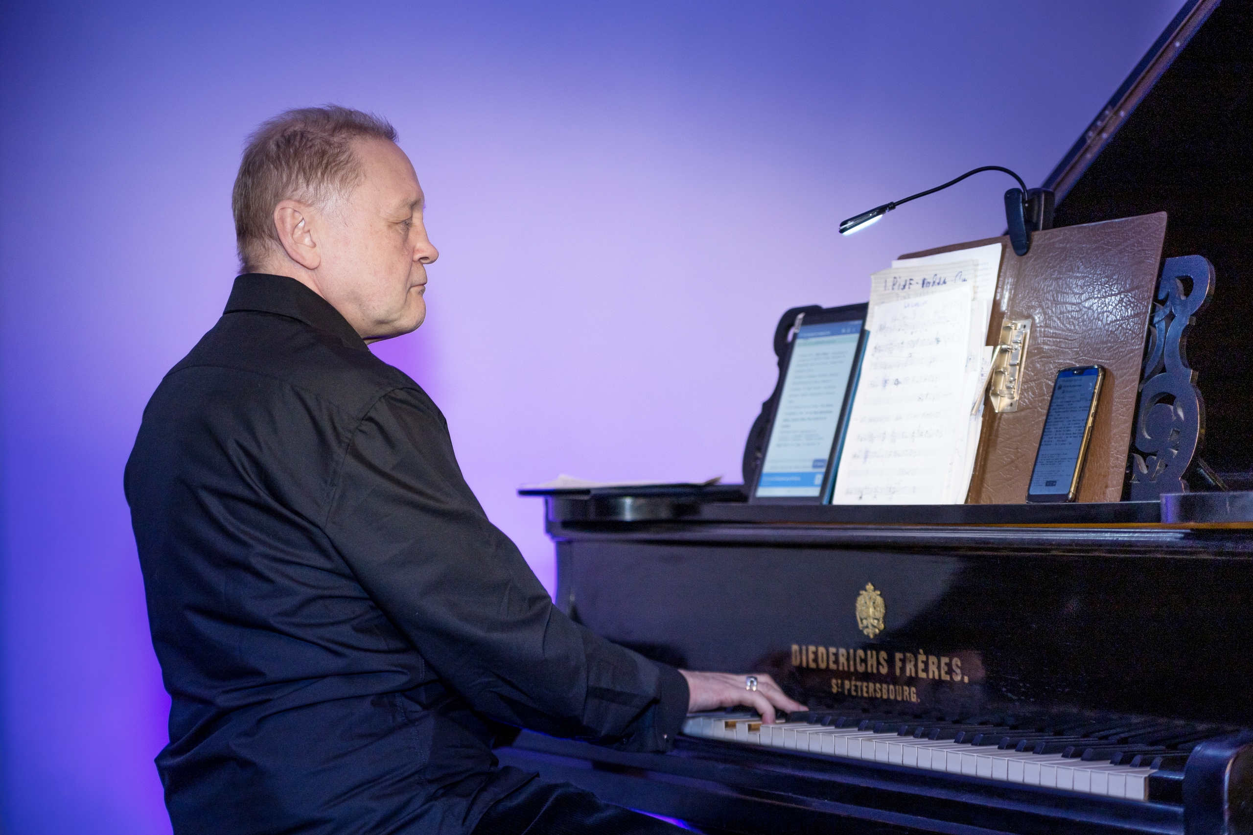 

Билеты на Мировые кинохиты на рояле в стиле джаз. Концерт новогодних миниатюр (Музей ностальгии)