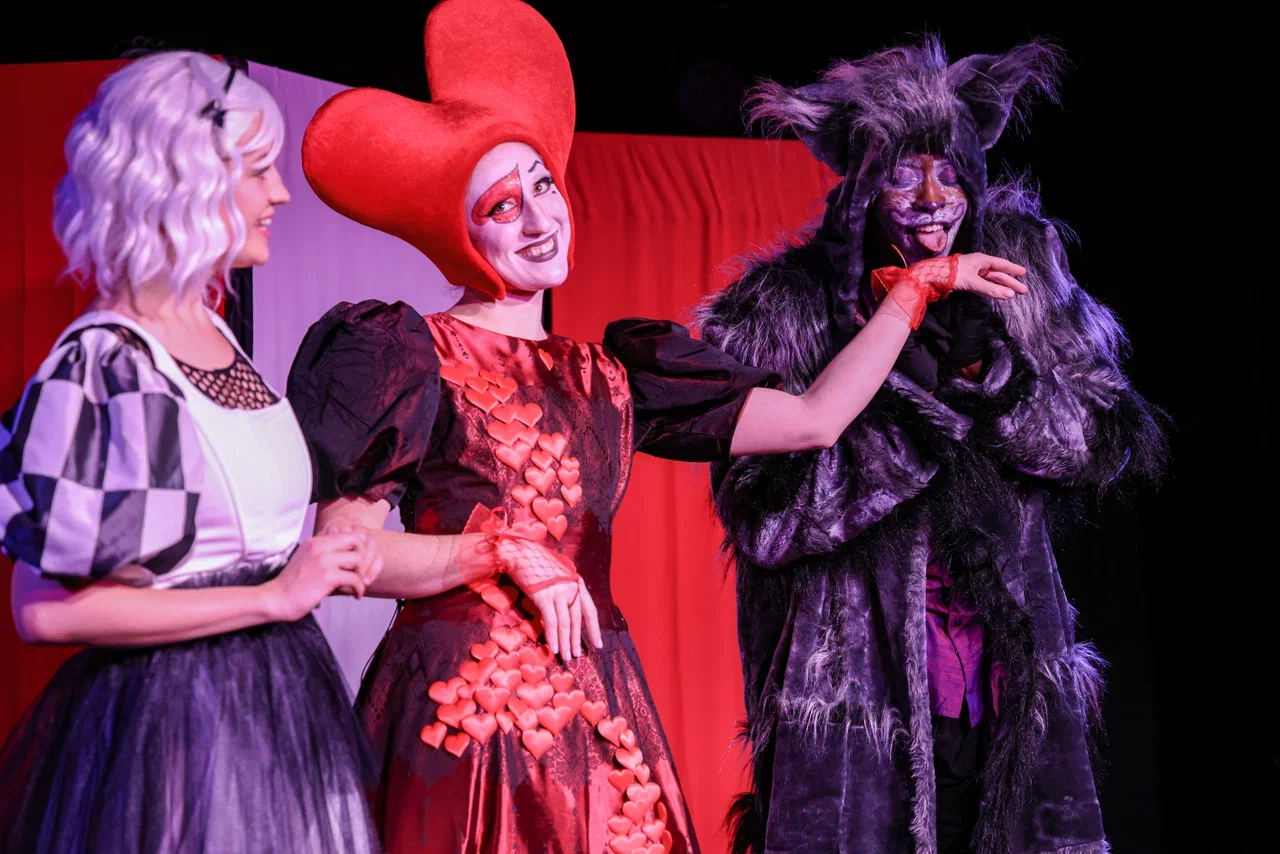 

Билеты на Алиса в Стране чудес (На Плющихе)