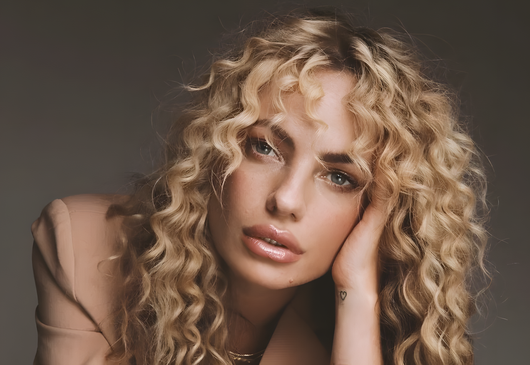 

Билеты на Джаз на клавишах любви (Филармония)