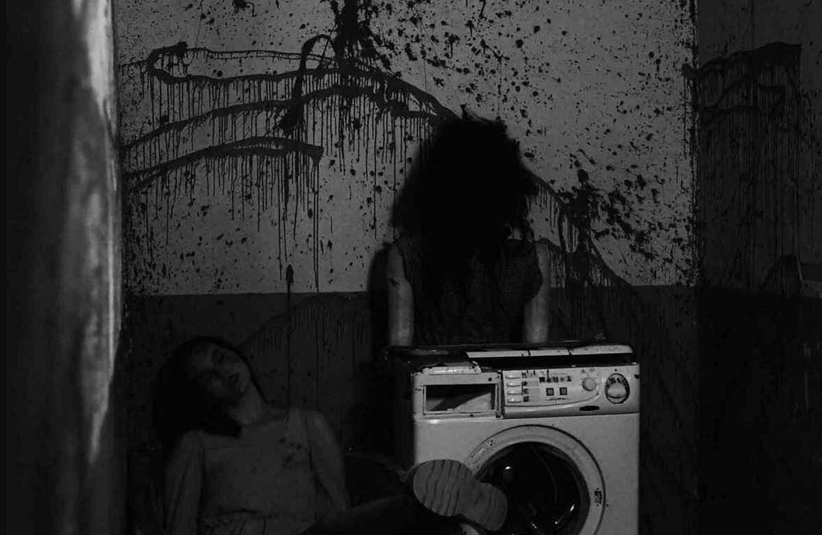 

Билеты на Дом сатанистов (Fantastic (Совнаркомовская улица, 38))