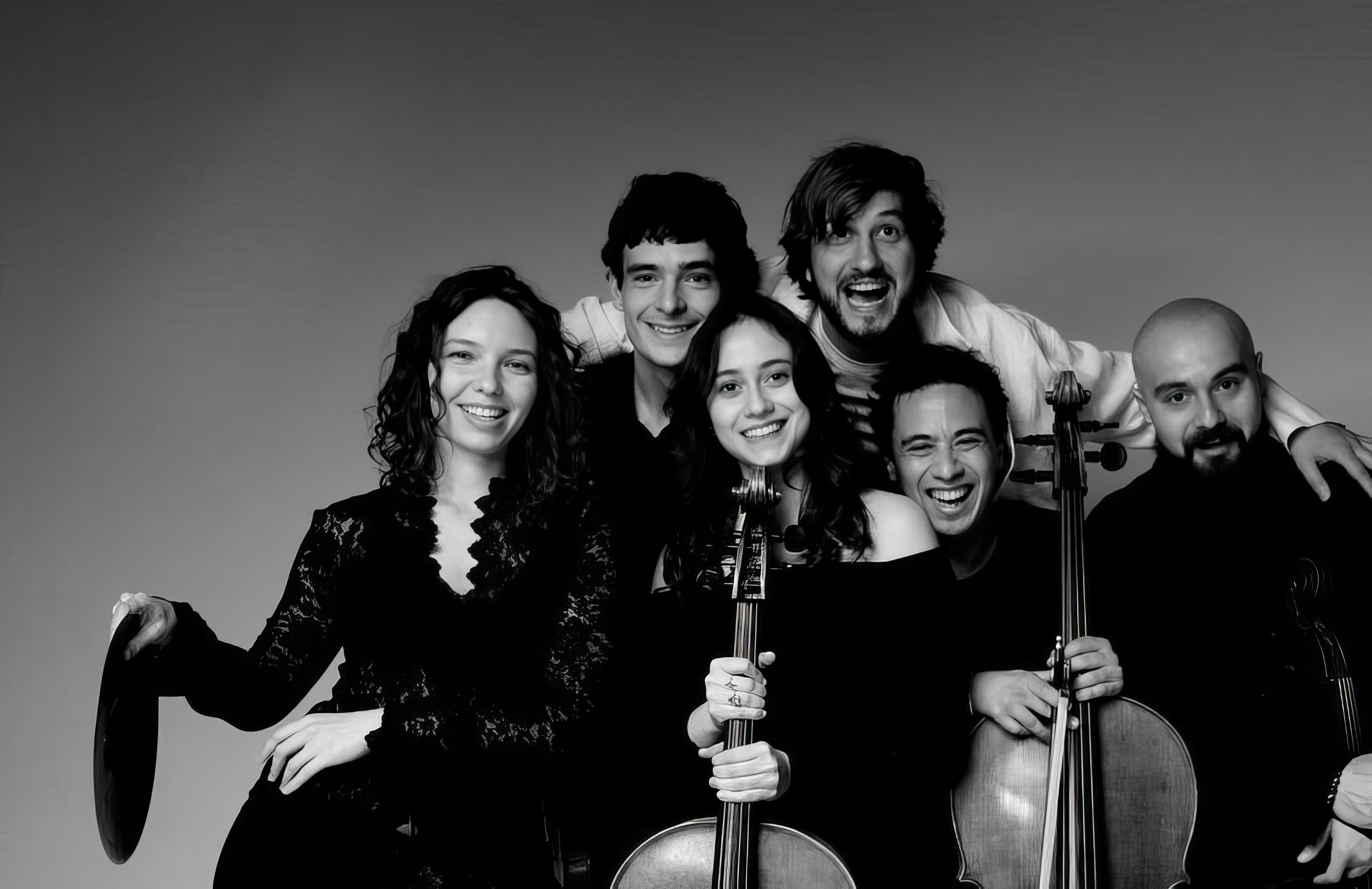 

Билеты на Cinematica Orchestra. Вселенная киномузыки: от Морриконе до Циммера (Yauza)