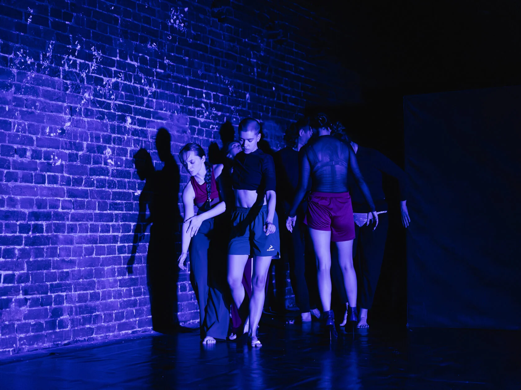 

Билеты на Манифест исчезновения (Third Place)