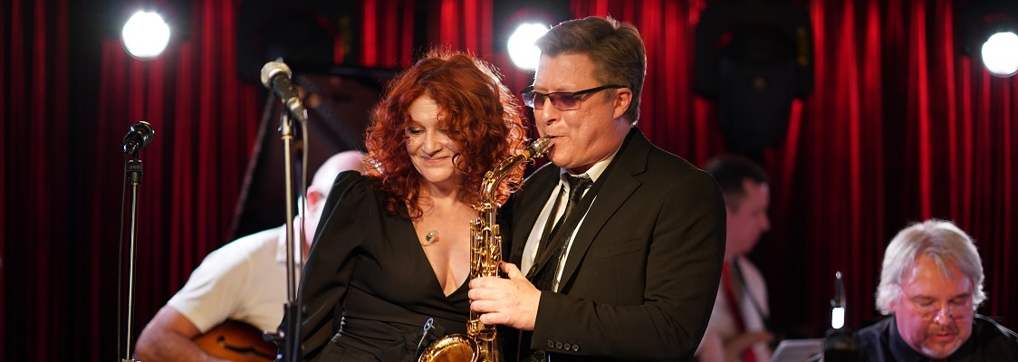 

Билеты на Оркестр Святослава Текучёва и Мария Кац (Клуб Алексея Козлова)