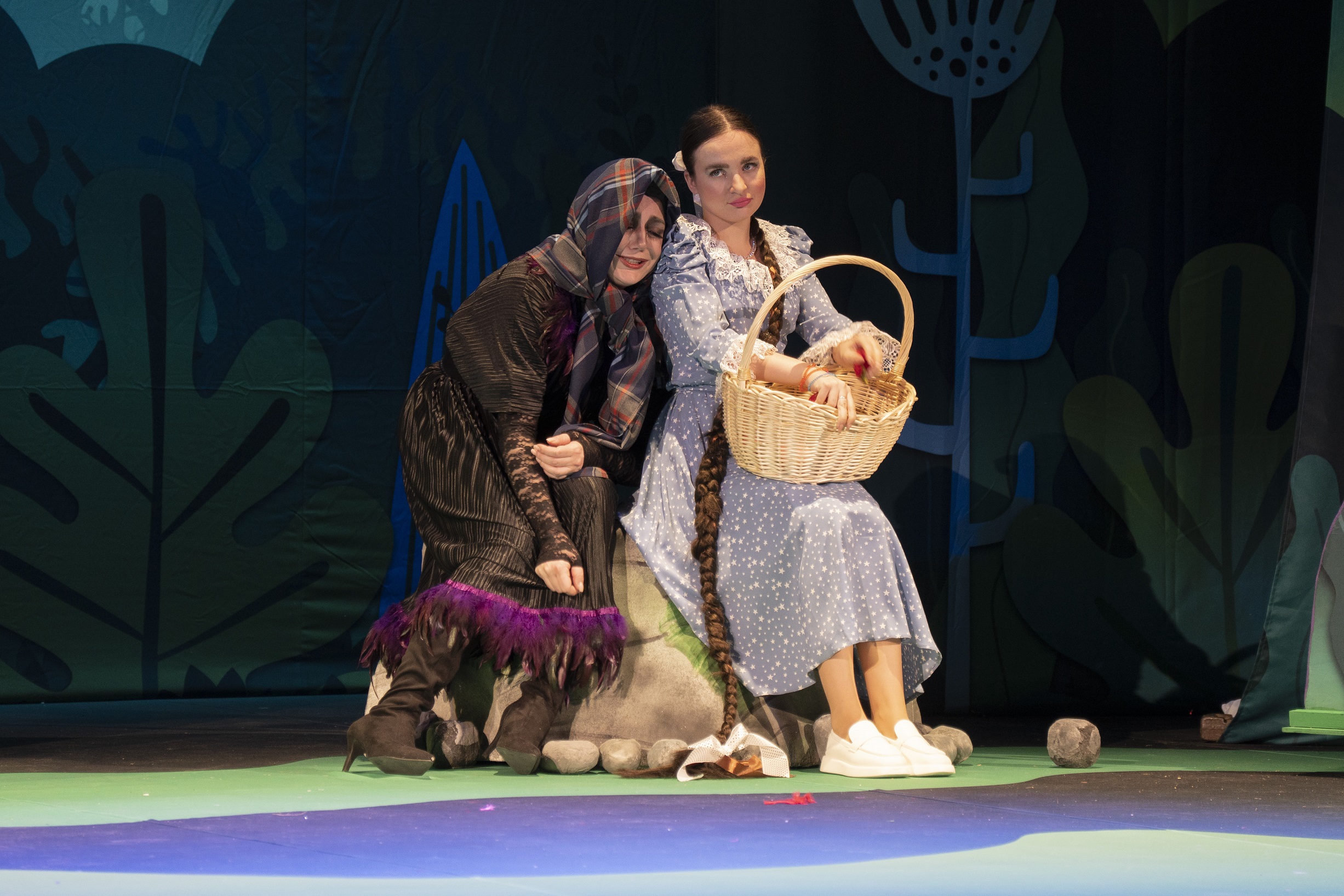 

Билеты на Сказка про весёлого эльфа и злую колдунью (Русский драматический театр им. Горького)