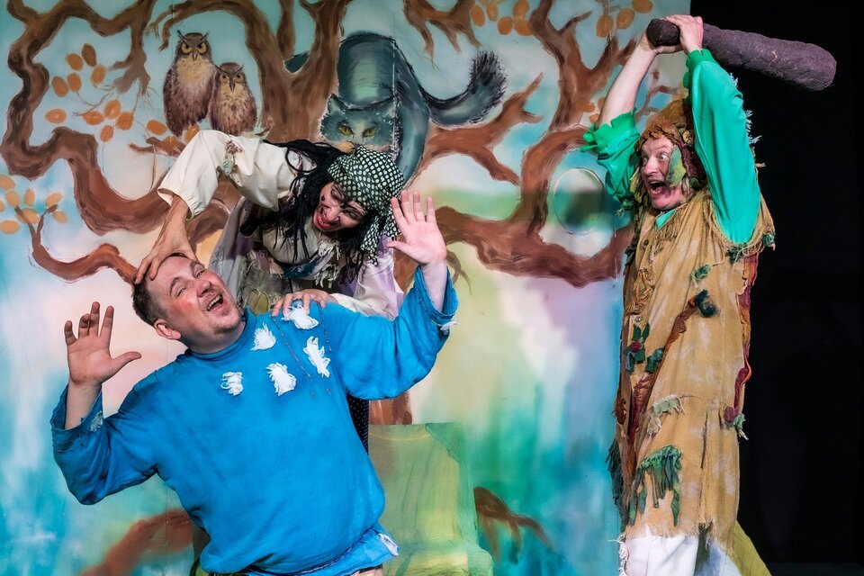 Баба Яга, Иван и Леший