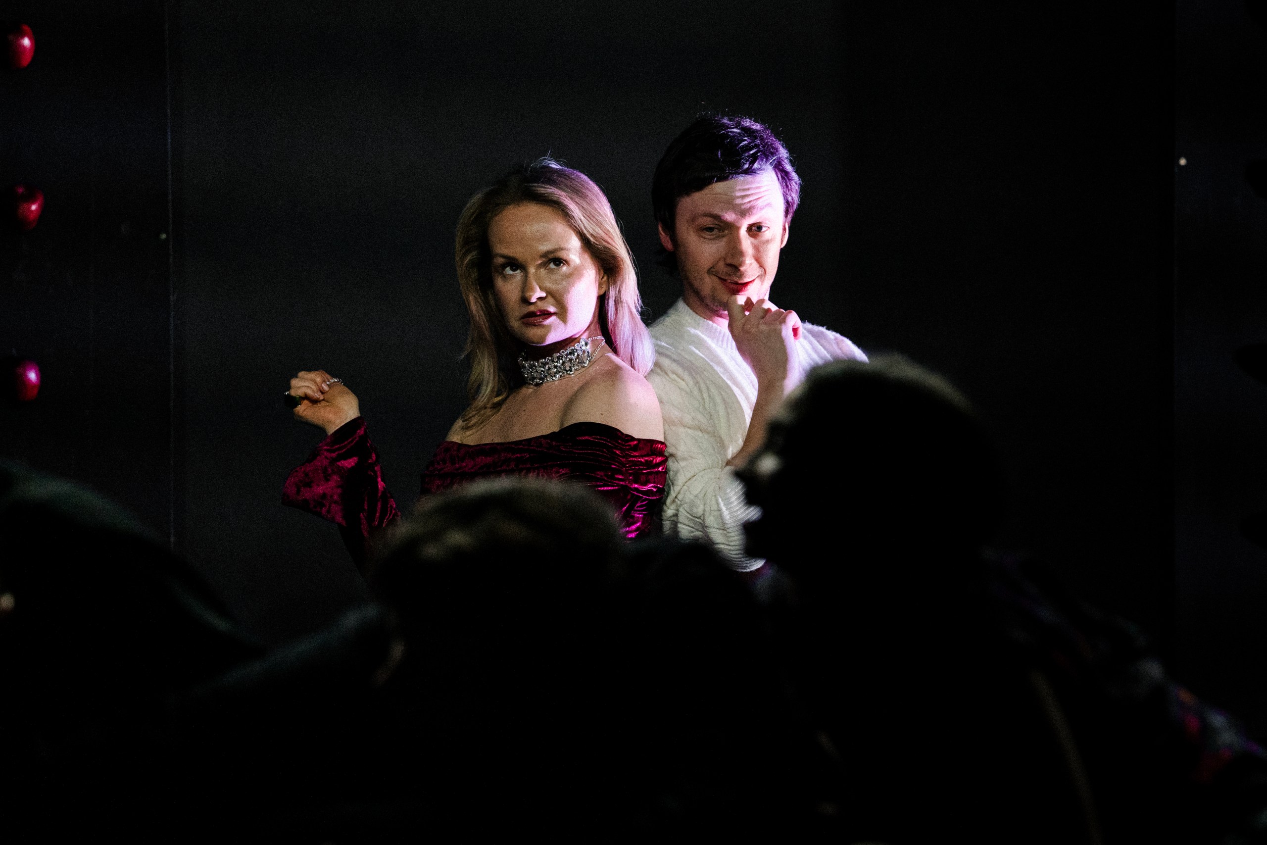 

Билеты на Урод (FoShoo)