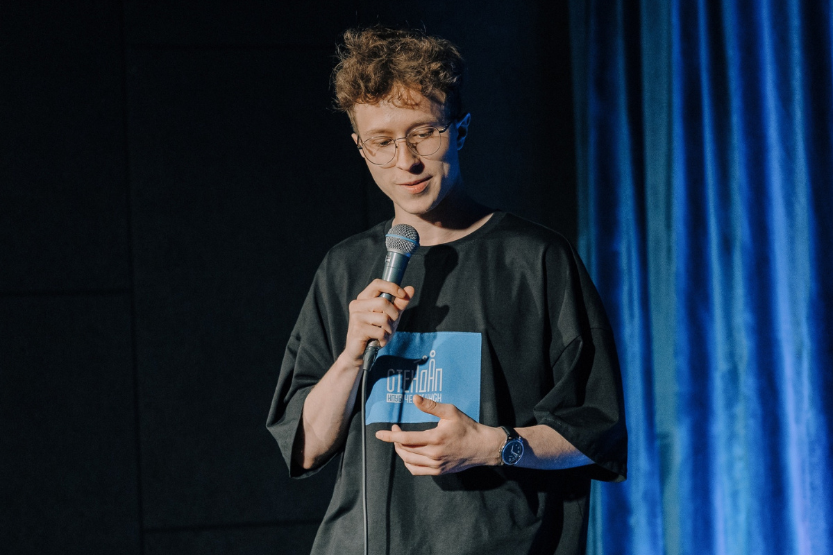 

Билеты на Молодые комики (Стендап Челябинск)