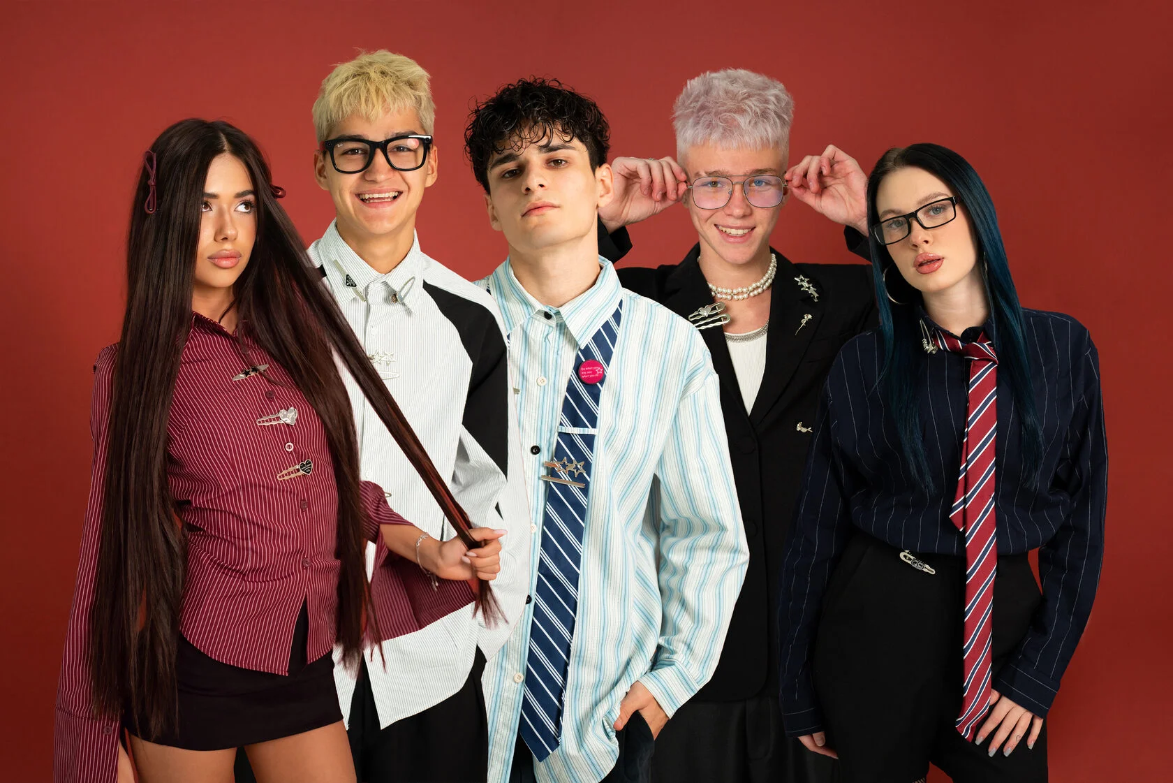 

Билеты на AdrenalinHouse (А2)