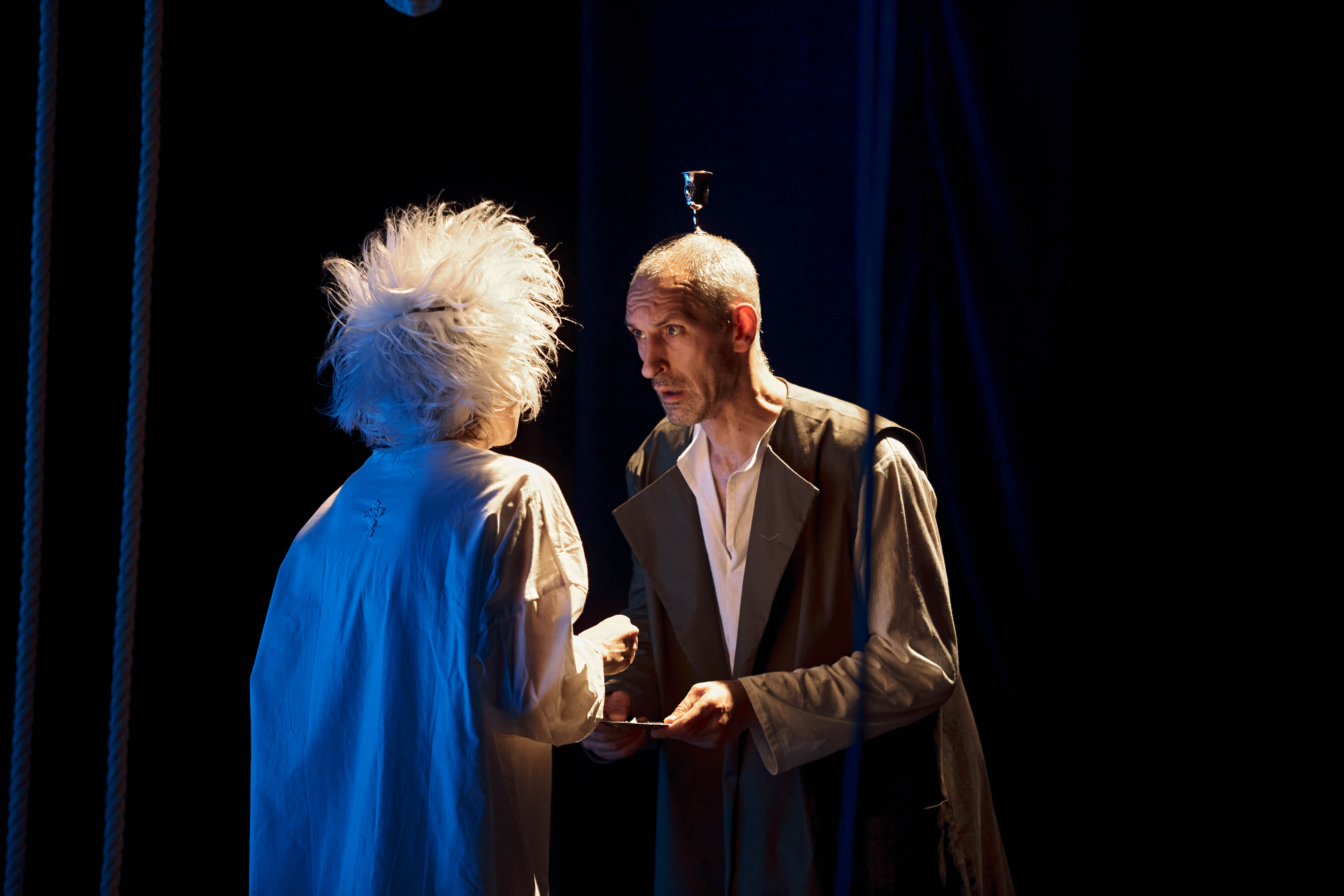 

Билеты на Esse Homo (Karlsson Haus на Кирочной)