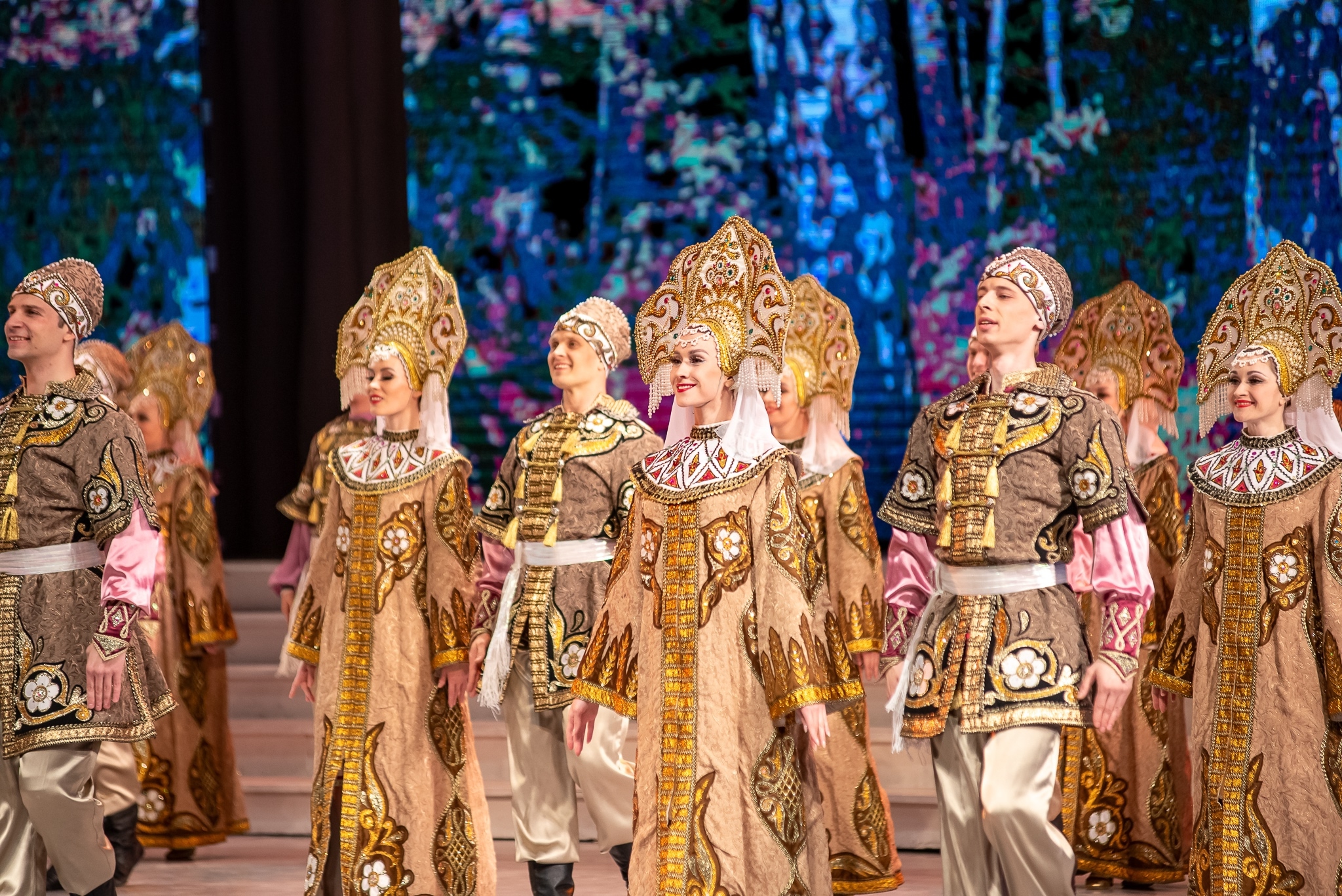 

Билеты на Душа Сибири. Ансамбль танца «Енисейские зори» (Филармония)