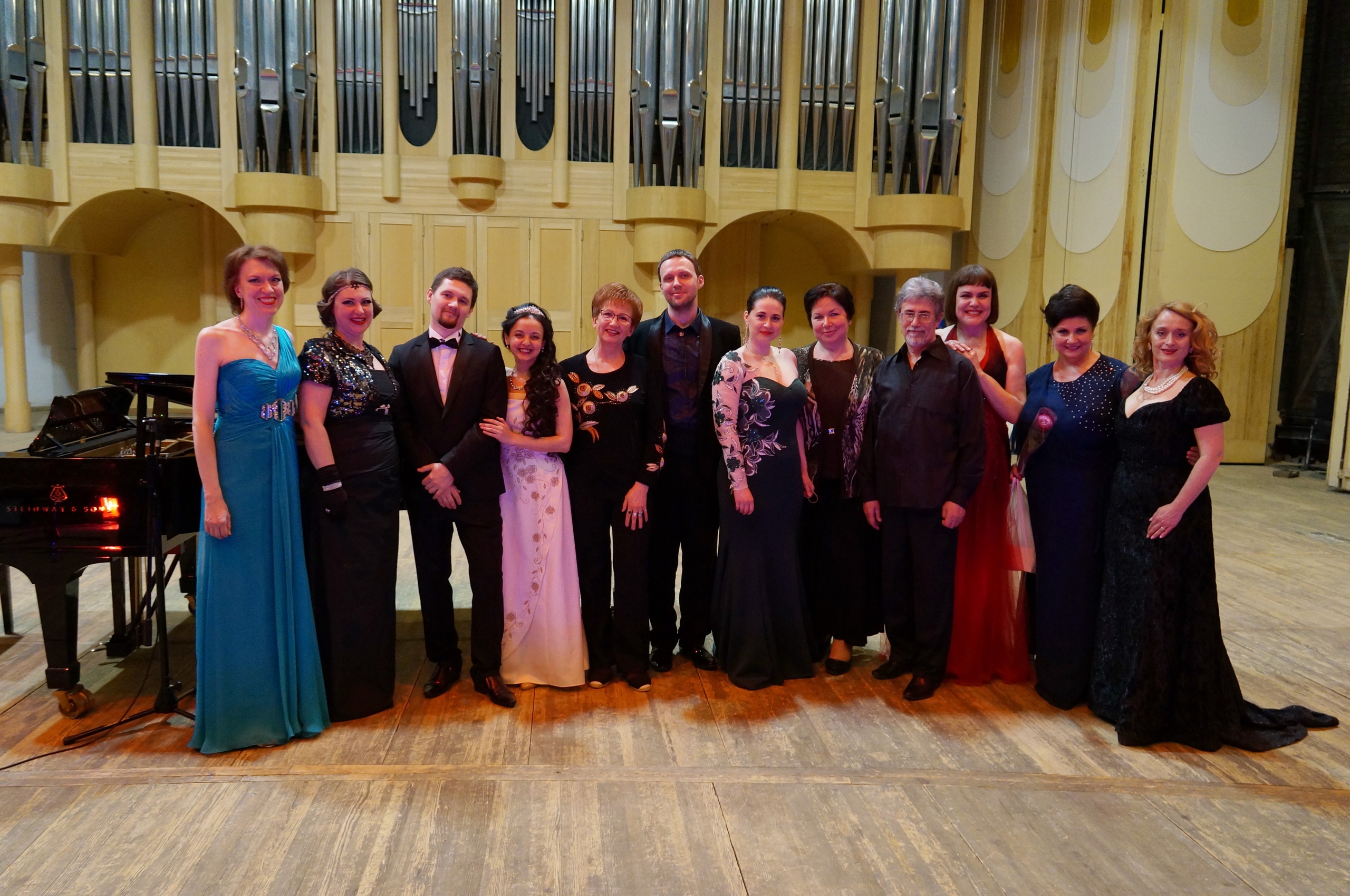 

Билеты на Я тебя никогда не забуду… (Филармония)