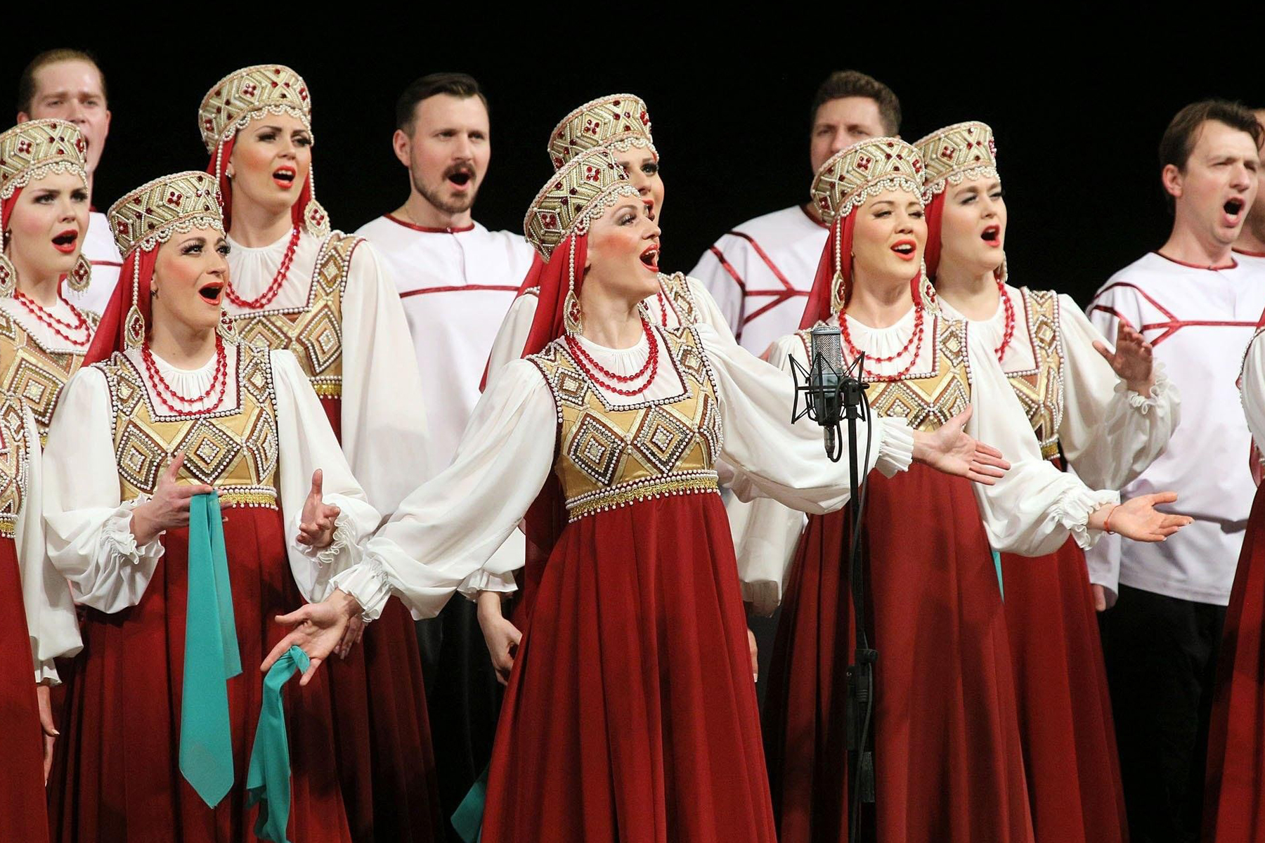 

Билеты на Хор им. Пятницкого (Филармония им. Ростроповича)