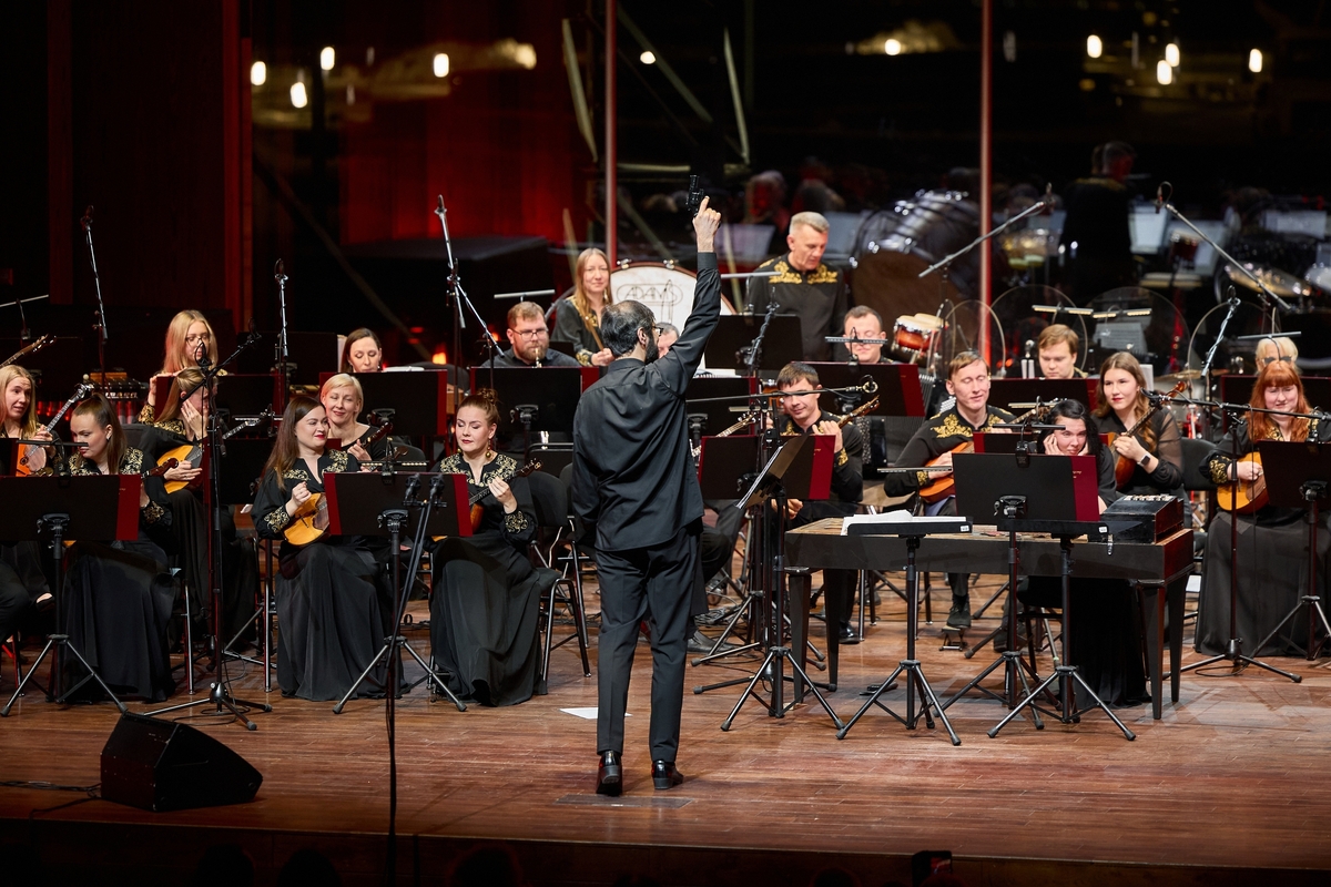 

Билеты на Любовное настроение (Пакгаузы на Стрелке)