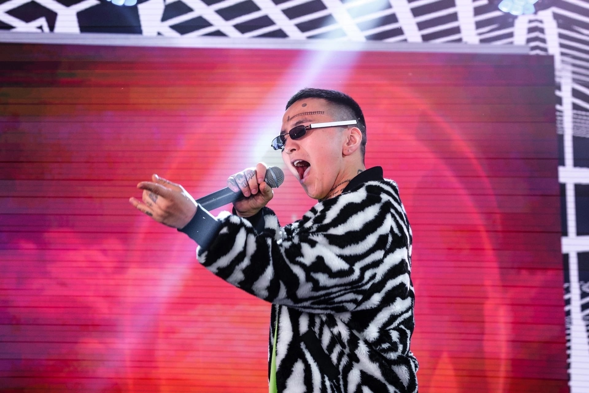 

Билеты на Ыллаа (Культурный центр «Сергеляхские огни»)