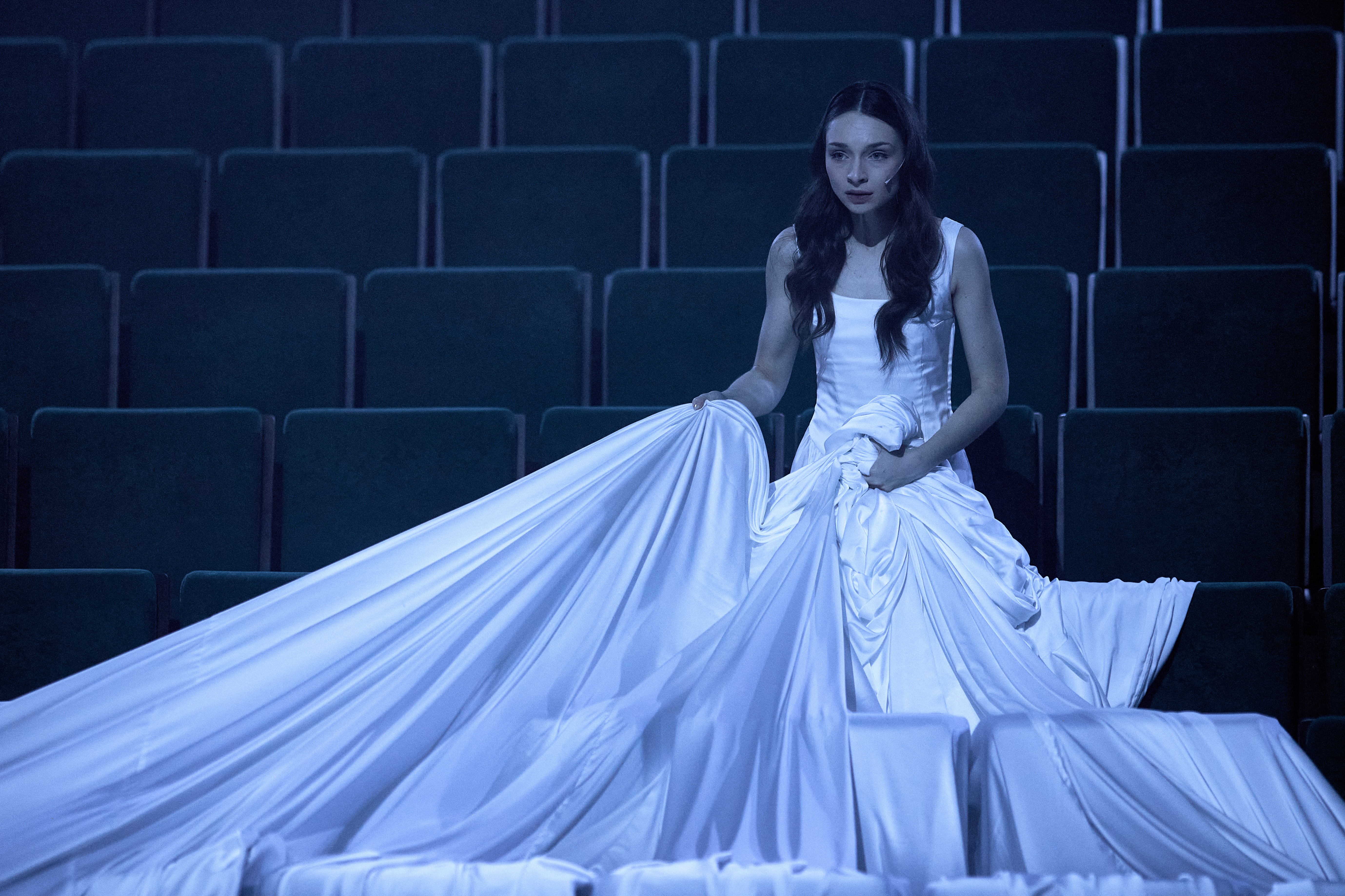 

Билеты на Фро (Театр драмы им. М. Горького)