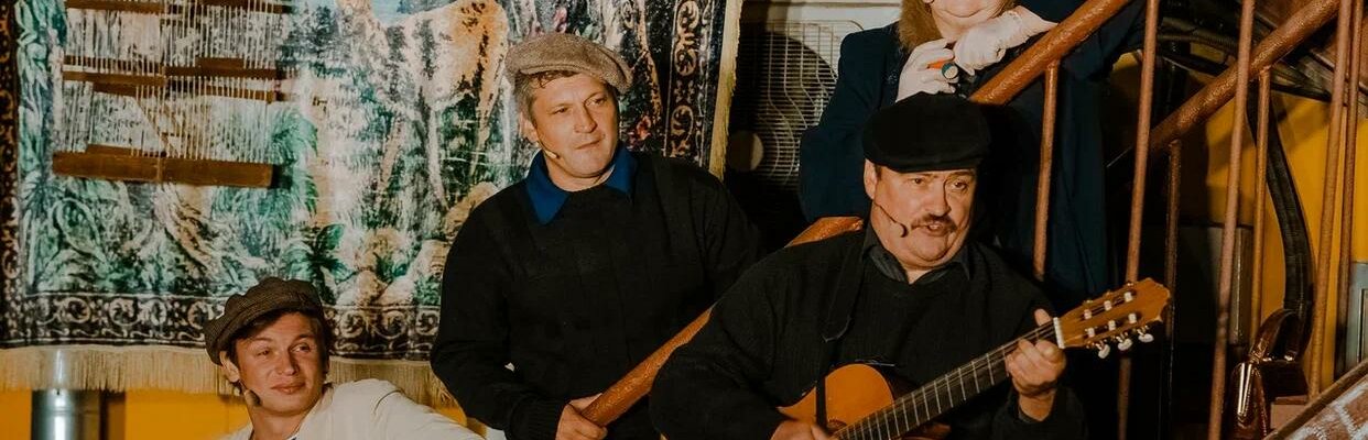 Песни нашего двора