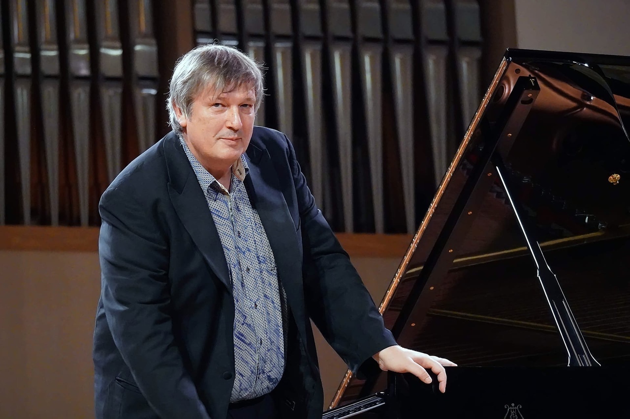 

Билеты на Борис Березовский. Фортепианный вечер (Филармония им. Шостаковича. Большой зал)