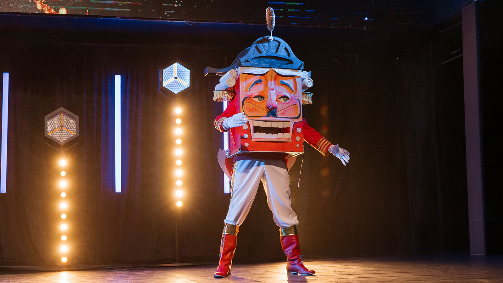 

Билеты на Необыкновенные ёлки (Проект 56)