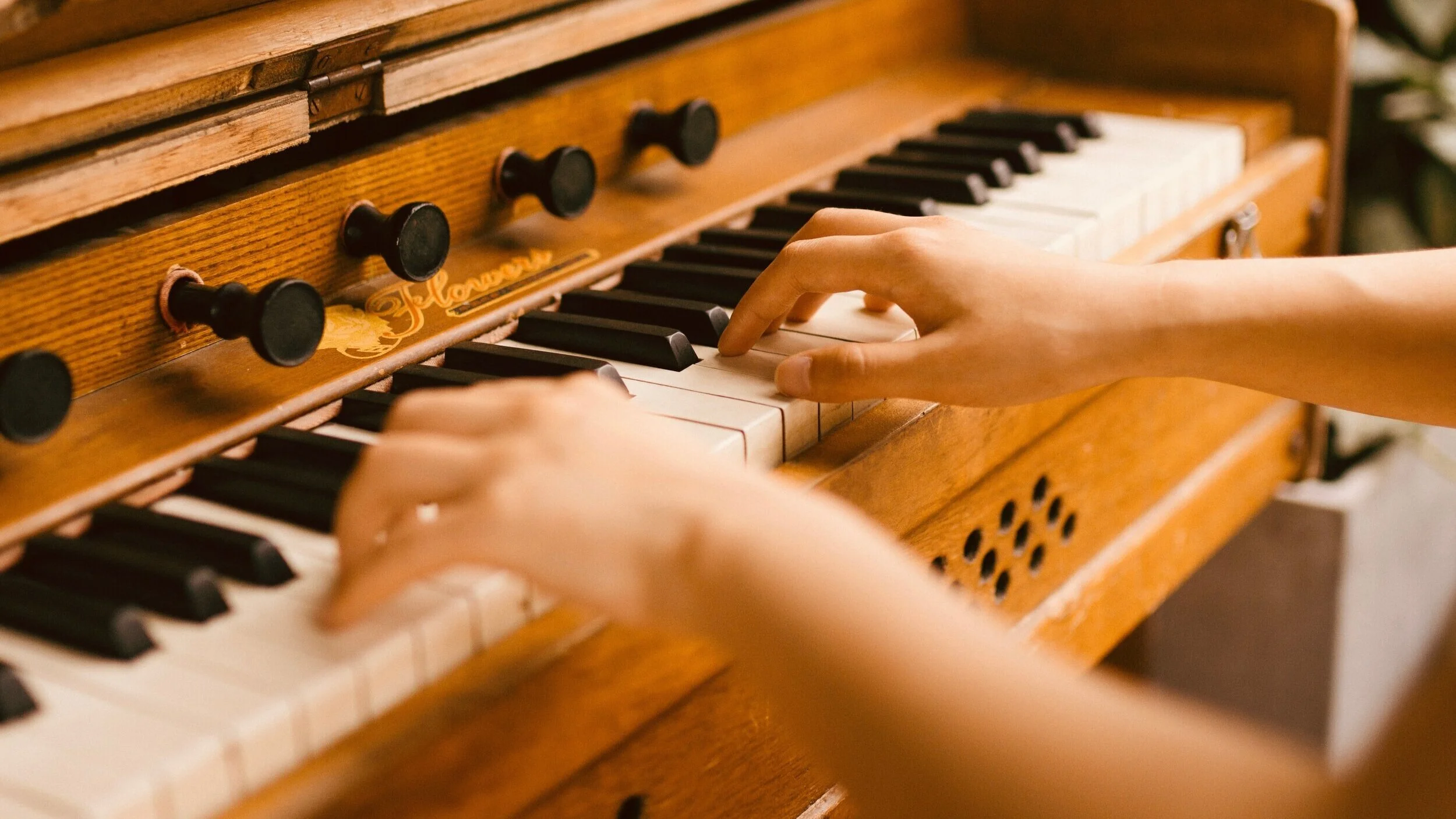 

Билеты на Орган при свечах. Времена года (Монастырь св. Антония Чудотворца)