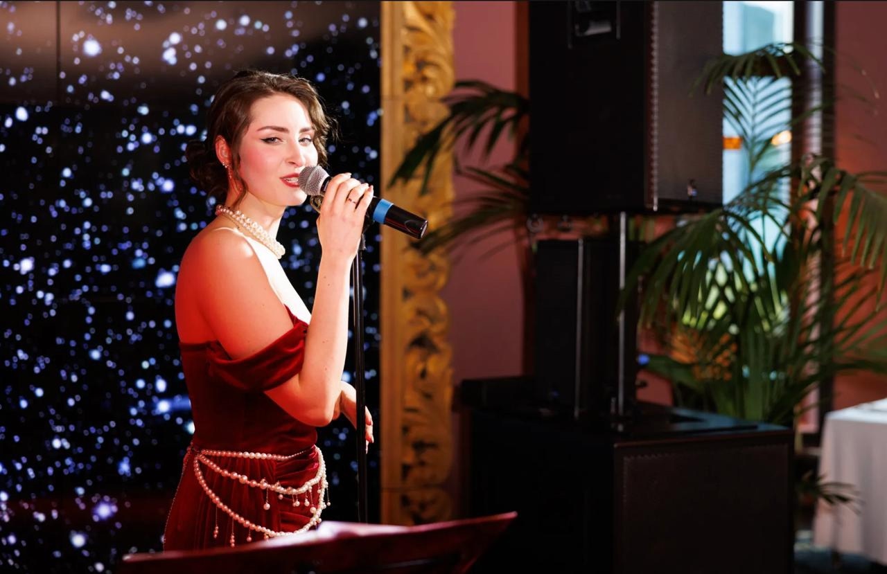 

Билеты на Любовь как в кино (Солёная ворона (Зеленоградск))