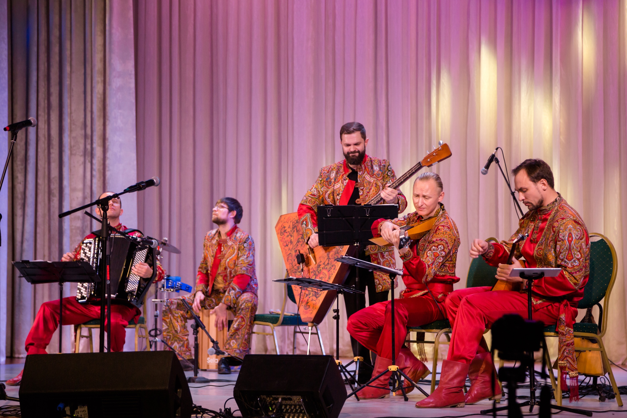 

Билеты на Новые скоморохи (Филармония)