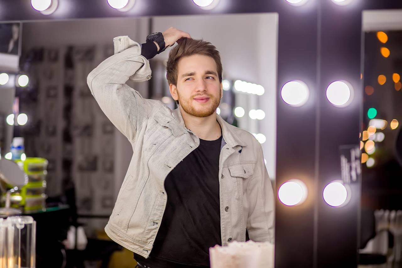 

Билеты на Любовь и боль (Ани)