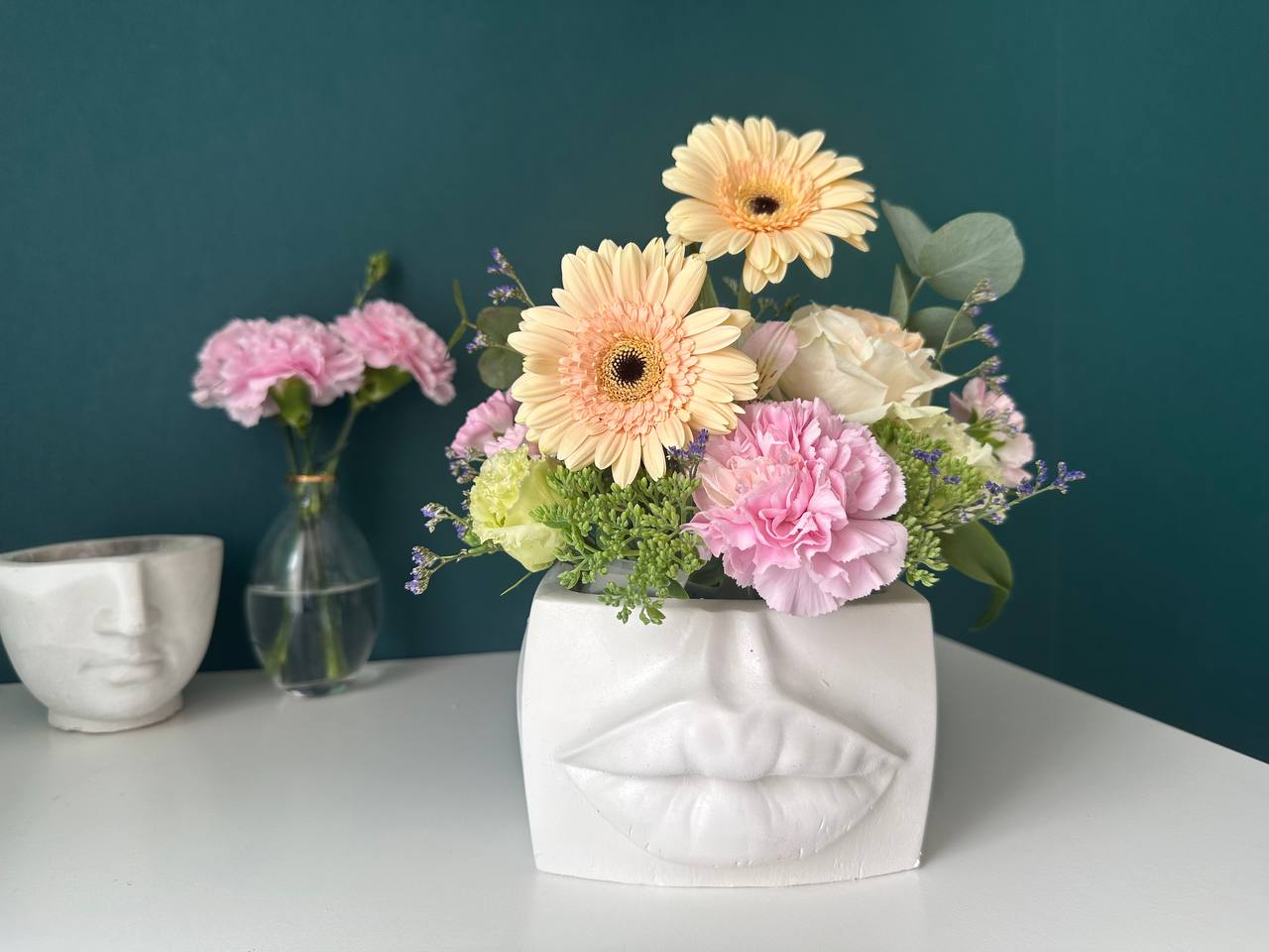 

Билеты на Арт-флористика: сюрреализм из живых цветов! (Сад им. Баумана)