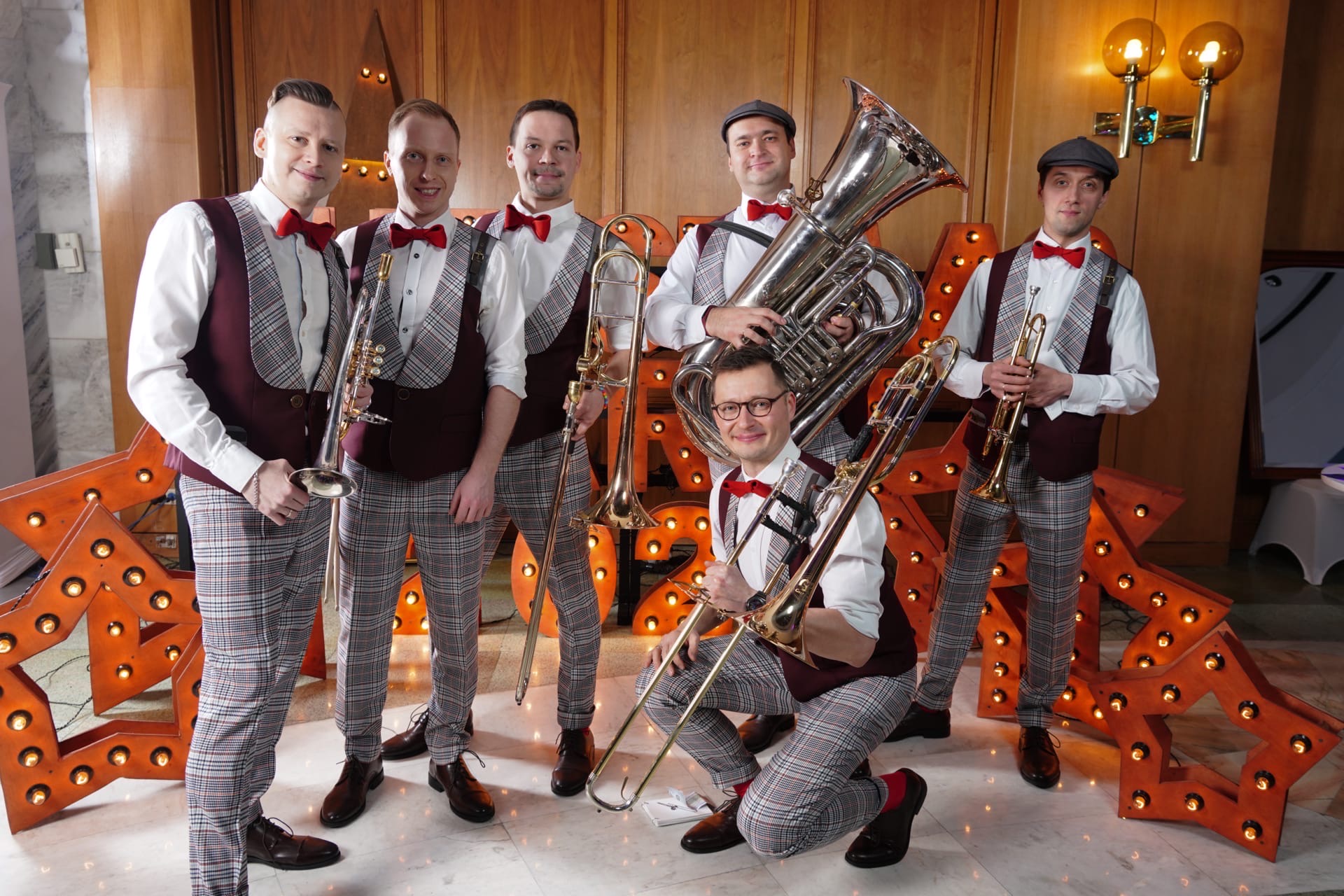 

Билеты на Весёлые ребята (Свердловская филармония)