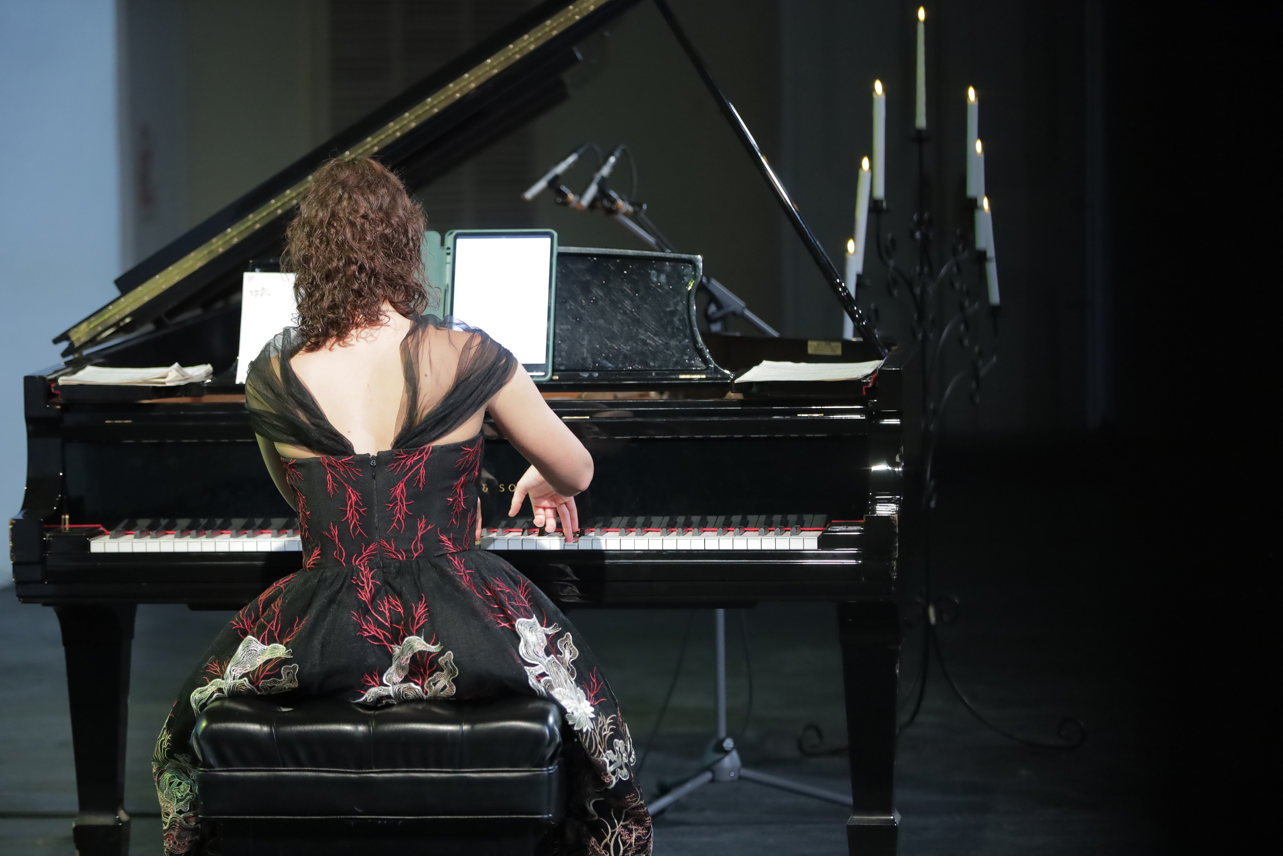 

Билеты на Классик-концерт. Любовь к изысканности. Сен-Санс и Делиб (Филармония)