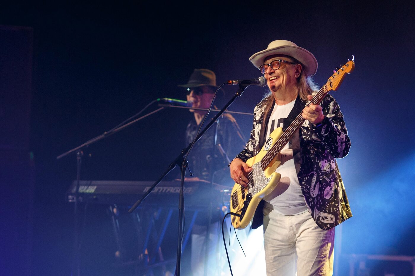 

Билеты на Легенды ВИА 70–80-х. Мы из СССР! (БКЗ «Октябрьский»)