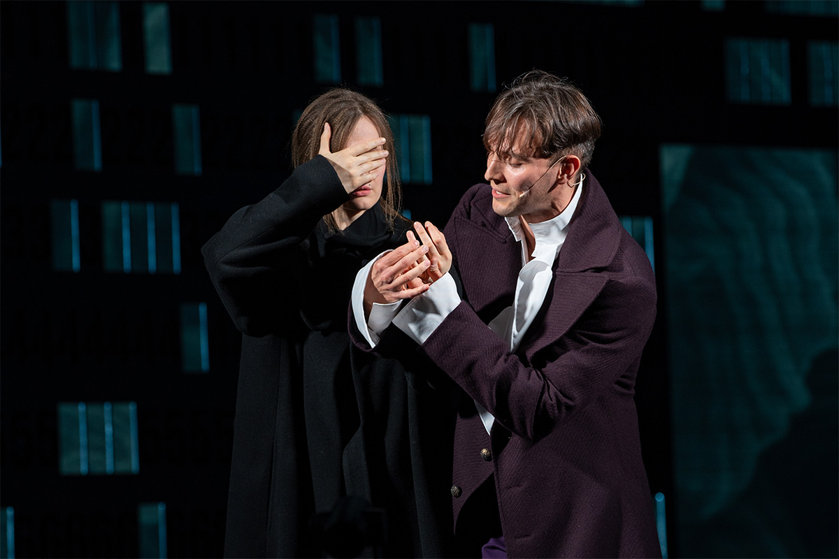 

Билеты на Коварство и любовь (Драматический театр им. Пушкина)