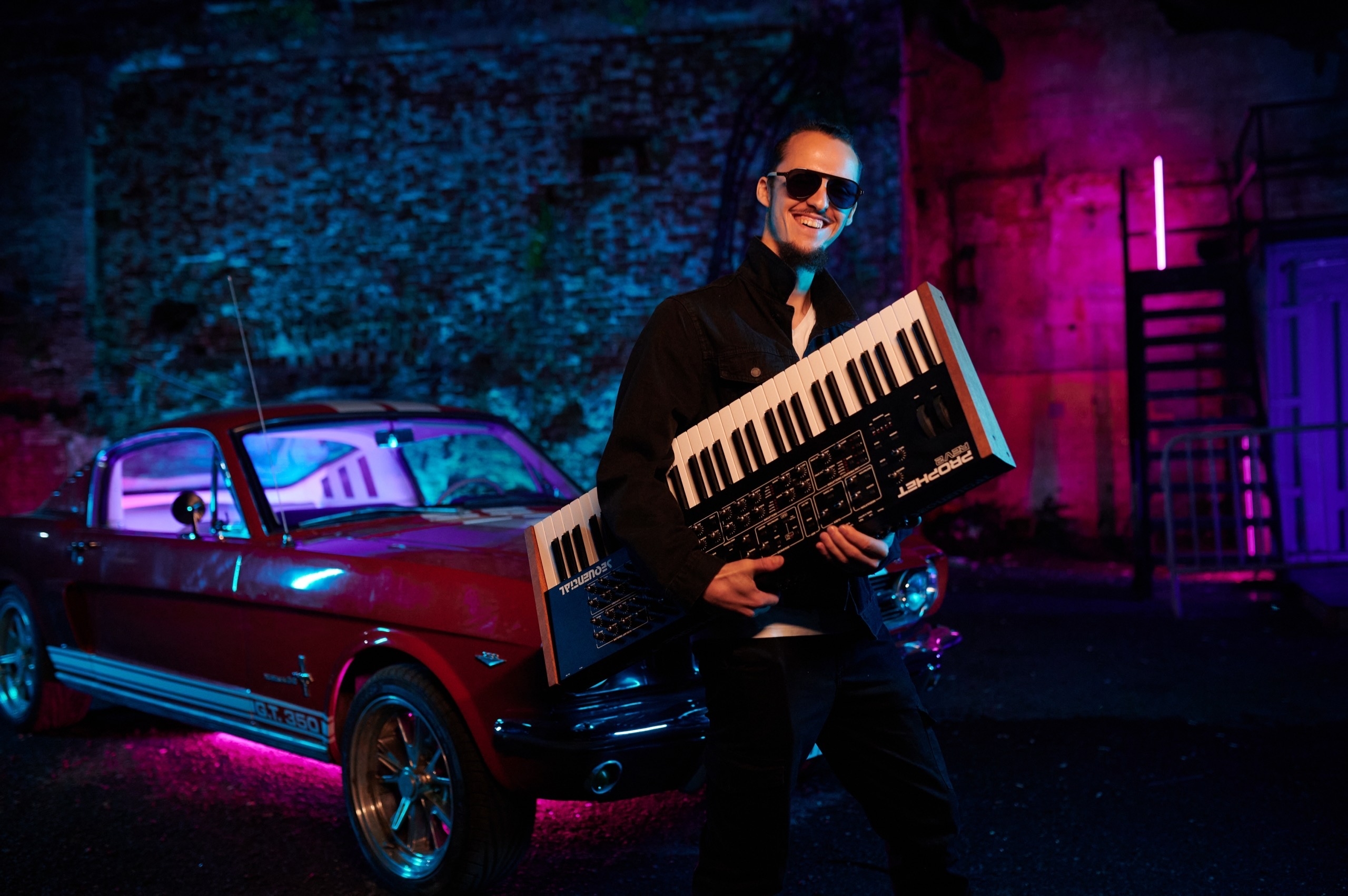 Афиша: Джазовая гостиная. 10 стандартов в Нижнем Новгороде 30 апреля 2026