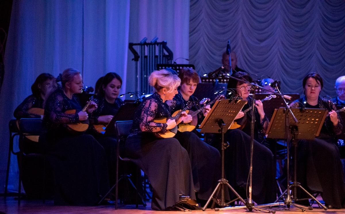 

Билеты на Семья Вурдалака. Страшная сказка на ночь. Юрий Мосов и Красноярский филармонический русский оркестр (Филармония)