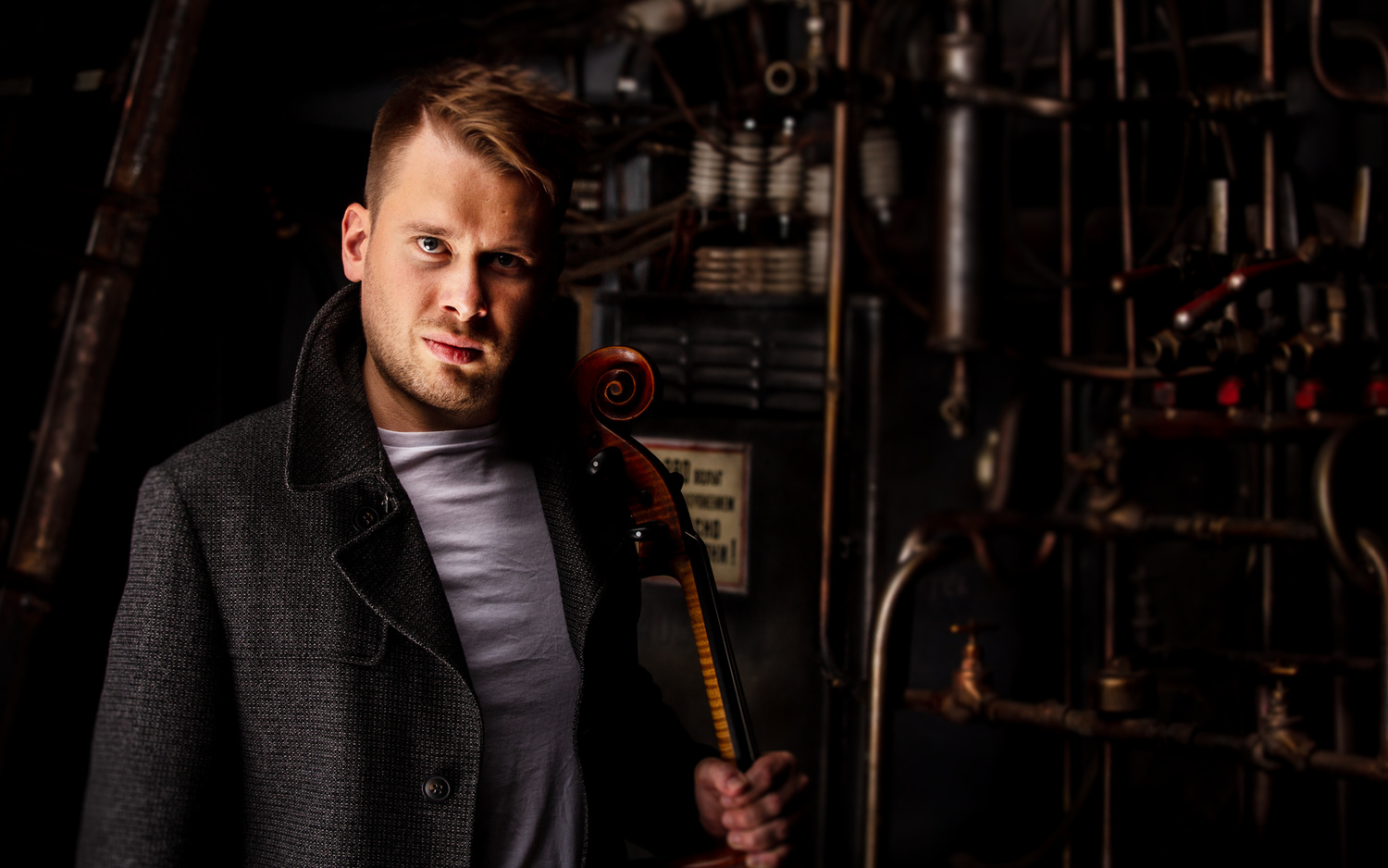 

Билеты на Singolo Orchestra. Голливуд в новогоднем Петербурге (Филармония им. Шостаковича. Большой зал)