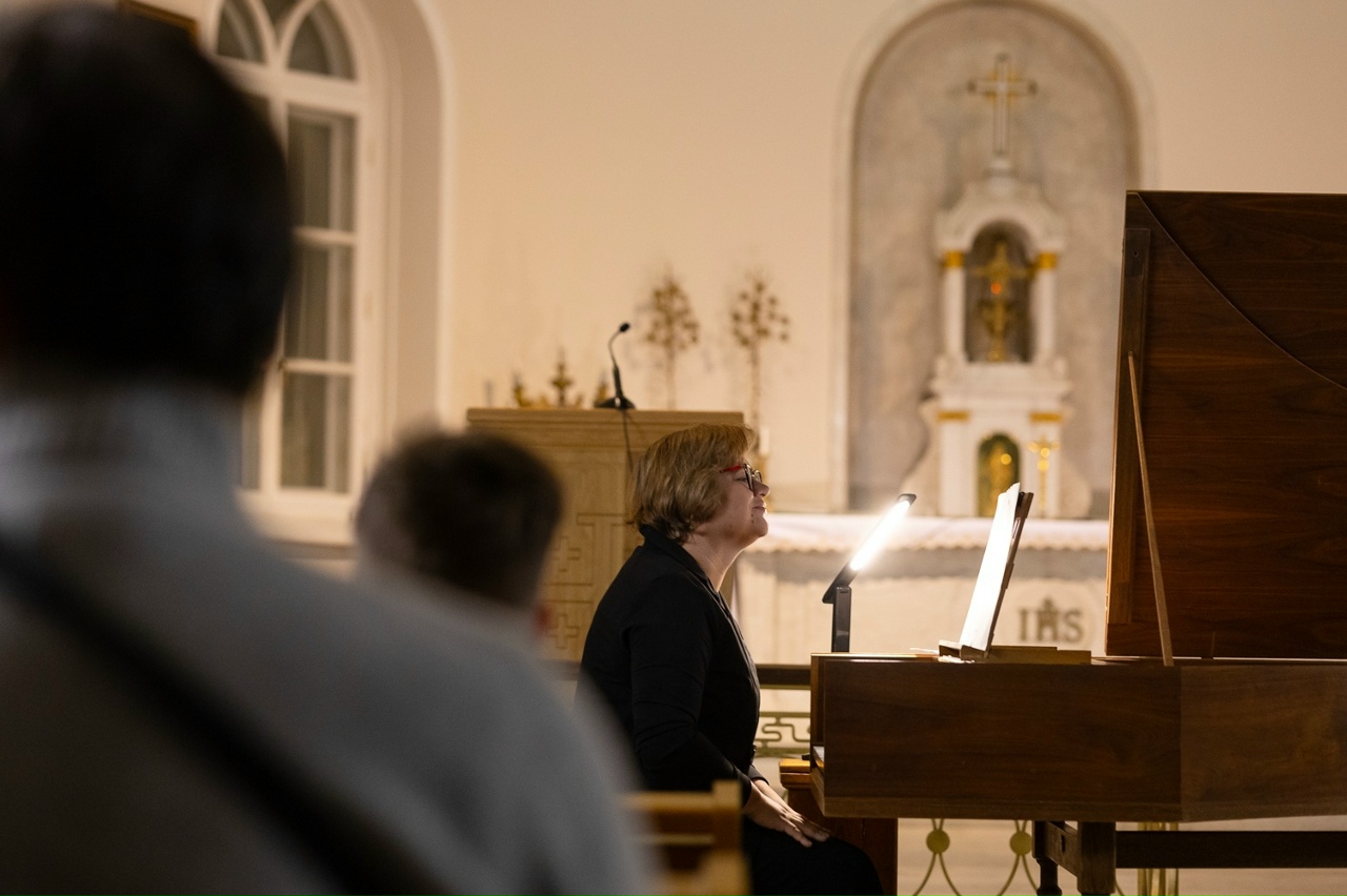 

Билеты на Песни любви. Сопрано и клавесин (Англиканская церковь Святого Андрея)