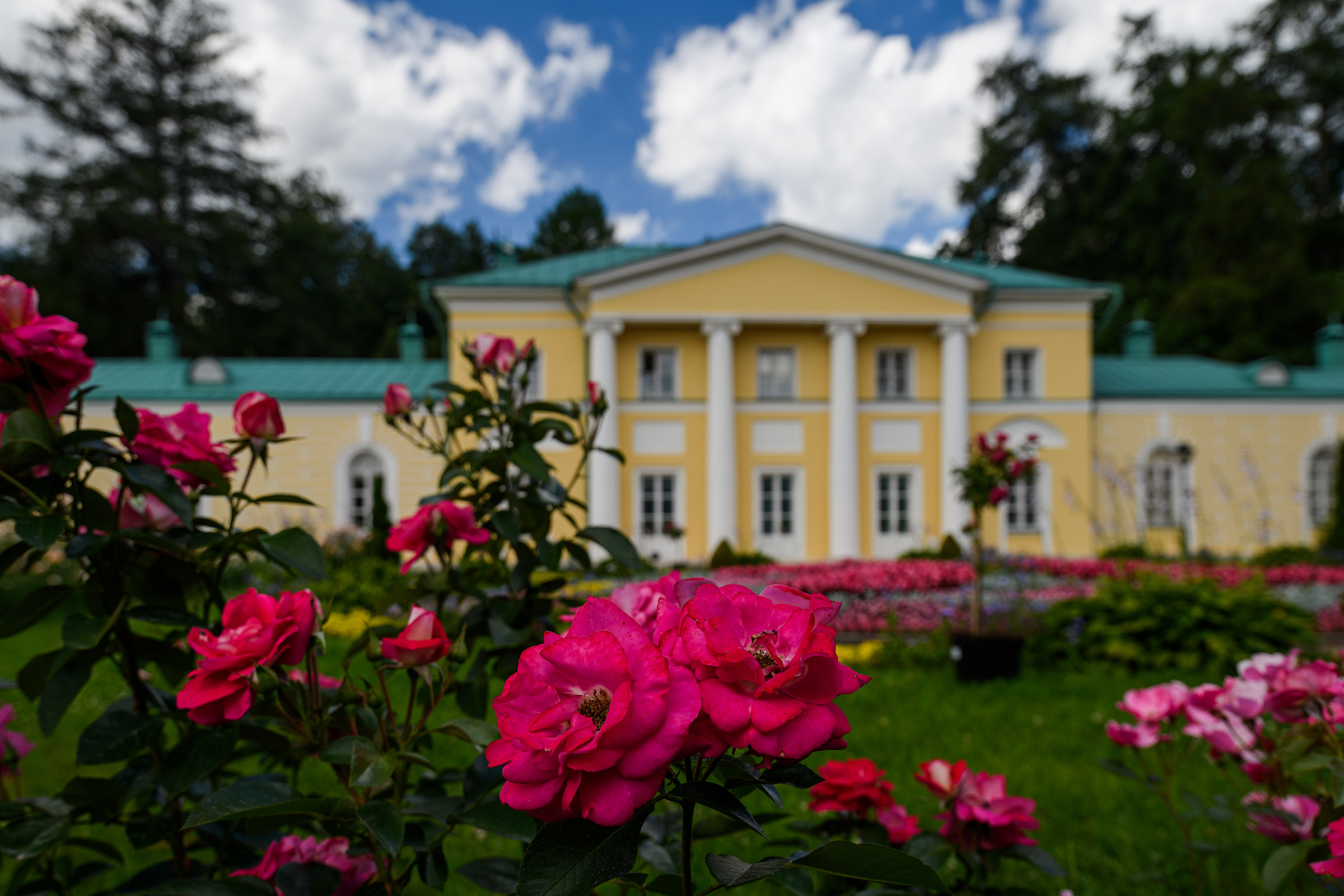 

Билеты на Старинные розы Алупкинского парка и Южного берега Крыма (Архангельское)