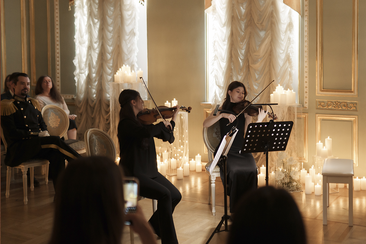 

Билеты на Магия свечей. Музыкальные хиты Голливуда (Особняк Серебрякова)