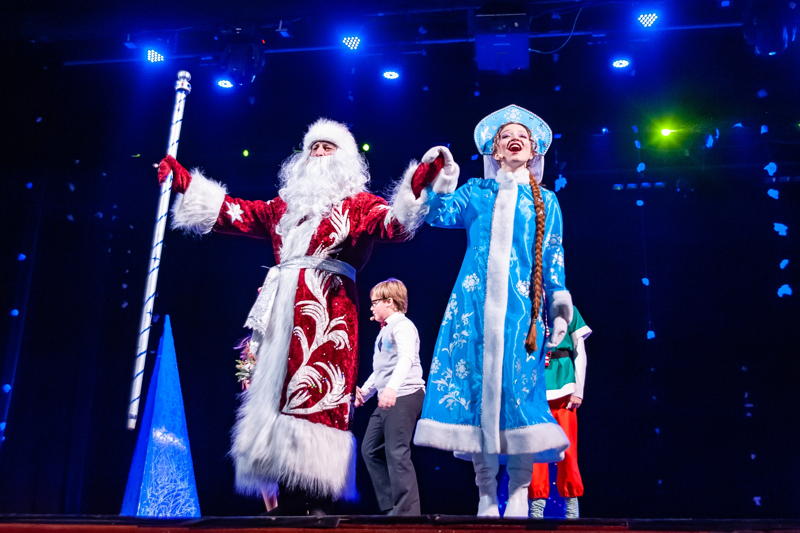 

Билеты на Новогодние приключения Маши и Вити (Дом молодёжи Василеостровского района)