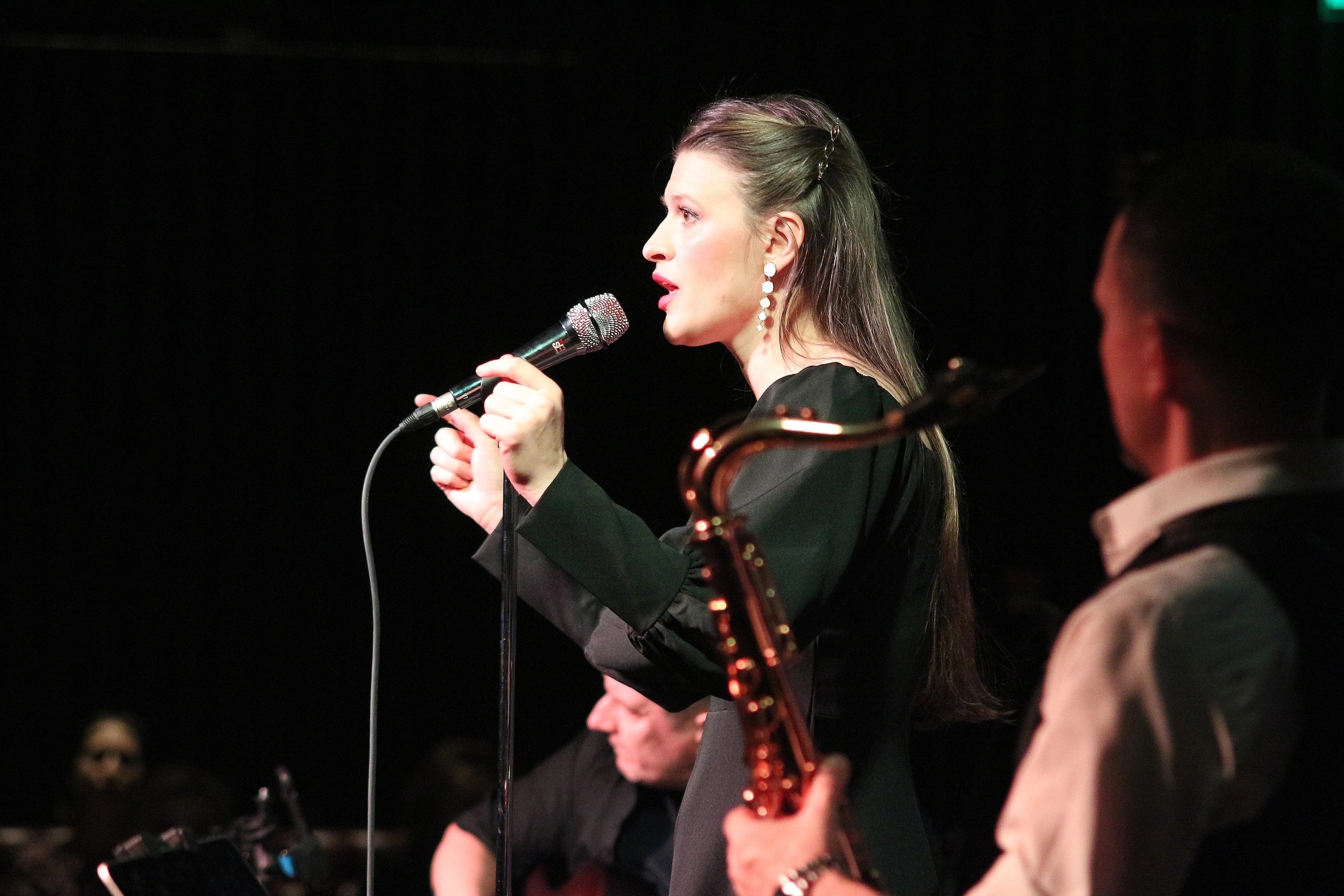 

Билеты на Джаз на троих (Поэтический театр «Муза»)