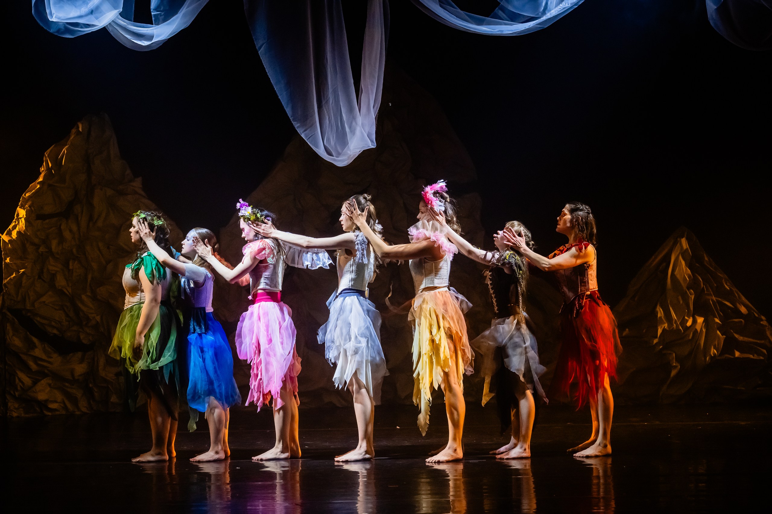 

Билеты на За завесой леса (Театр балета «Щелкунчик»)