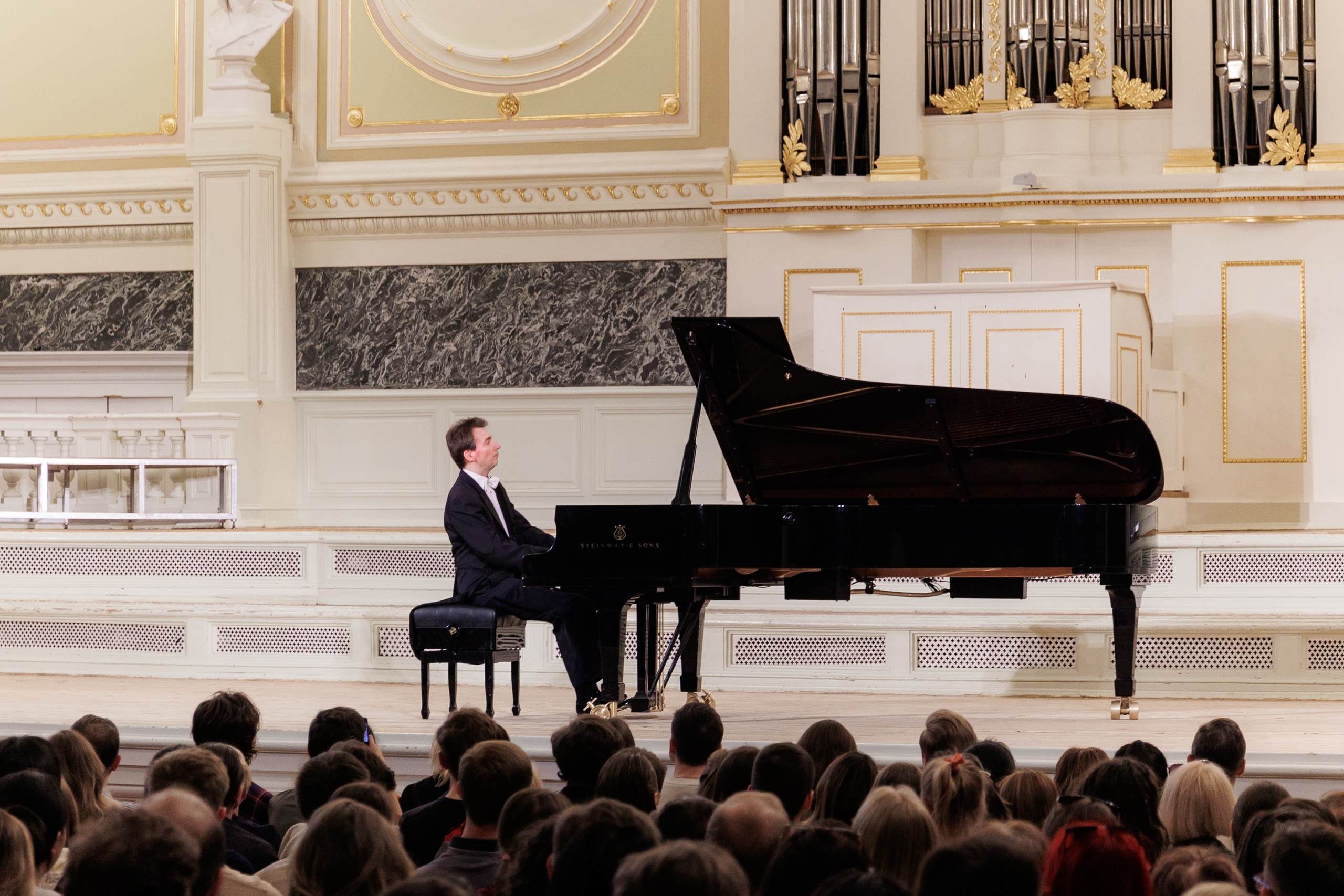 

Билеты на Вечер фортепианной музыки «Вариации и фантазии» (Капелла)