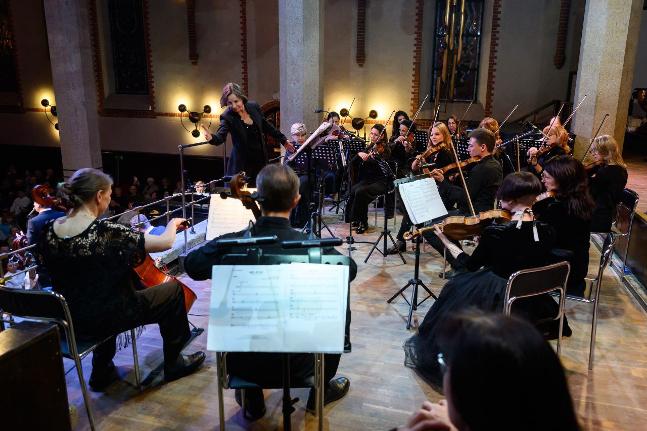 

Билеты на Камерный оркестр приглашает: кинохиты под новый год (Филармония им. Светланова)