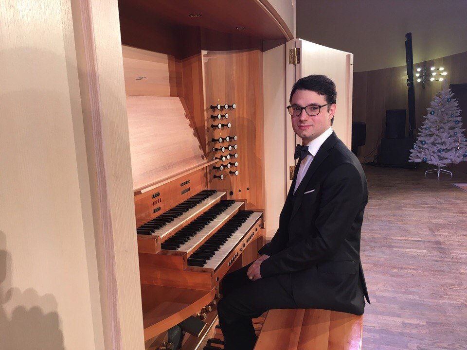 

Билеты на Время Рождества (Филармония. Органный концертный зал)