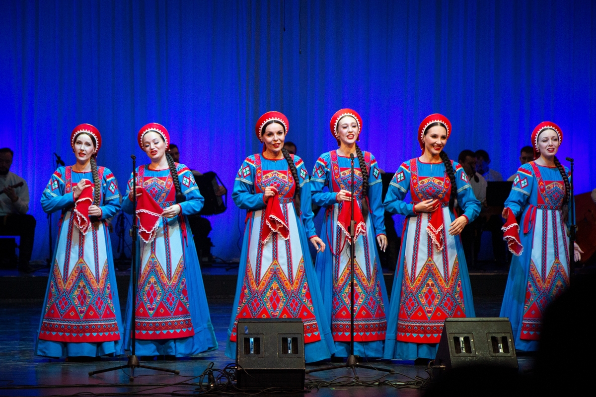 

Билеты на Волжский русский народный хор имени Петра Милославова (Филармония)