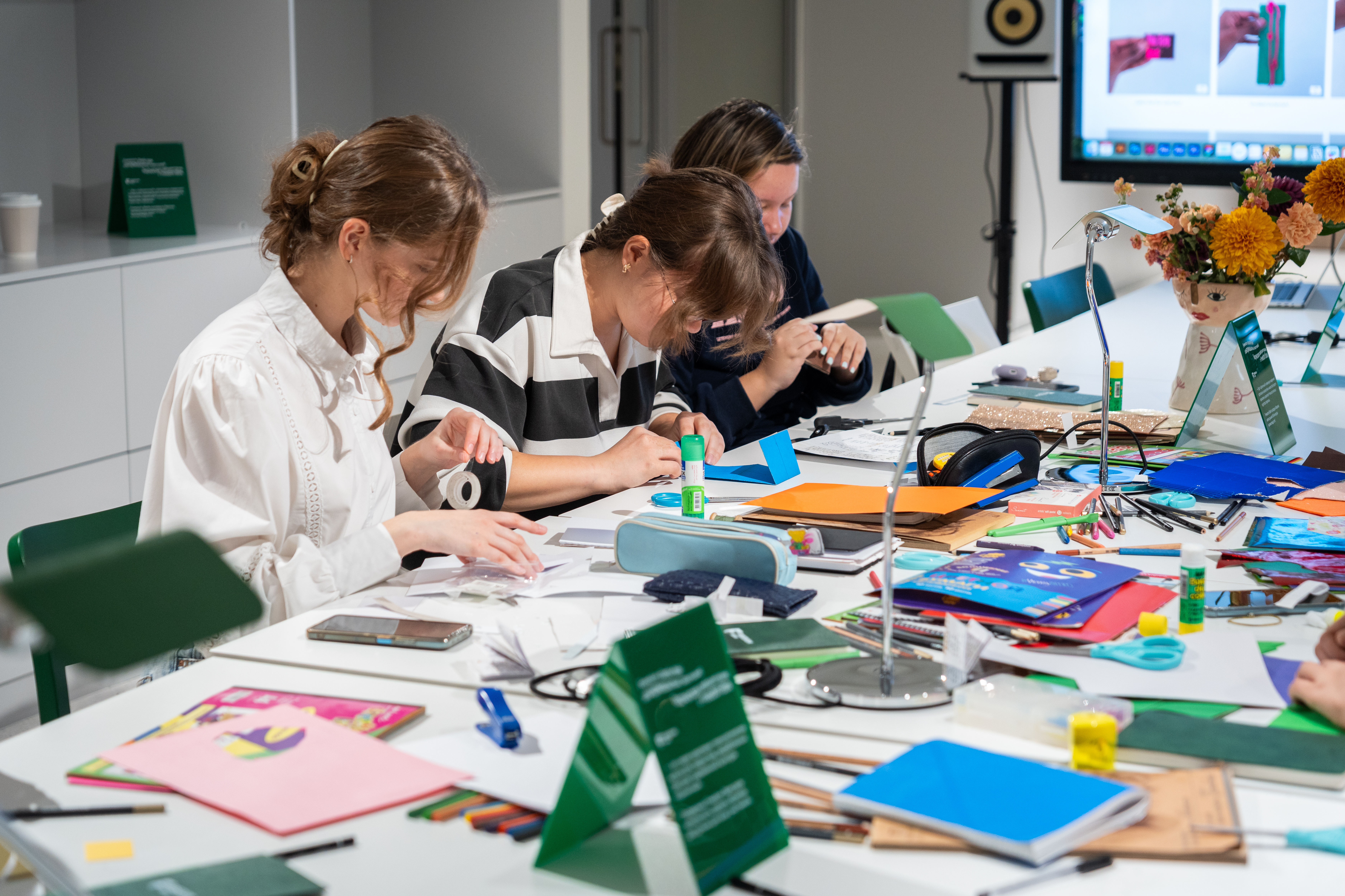 

Билеты на История искусств для детей (Центр современной культуры «Целинный»)