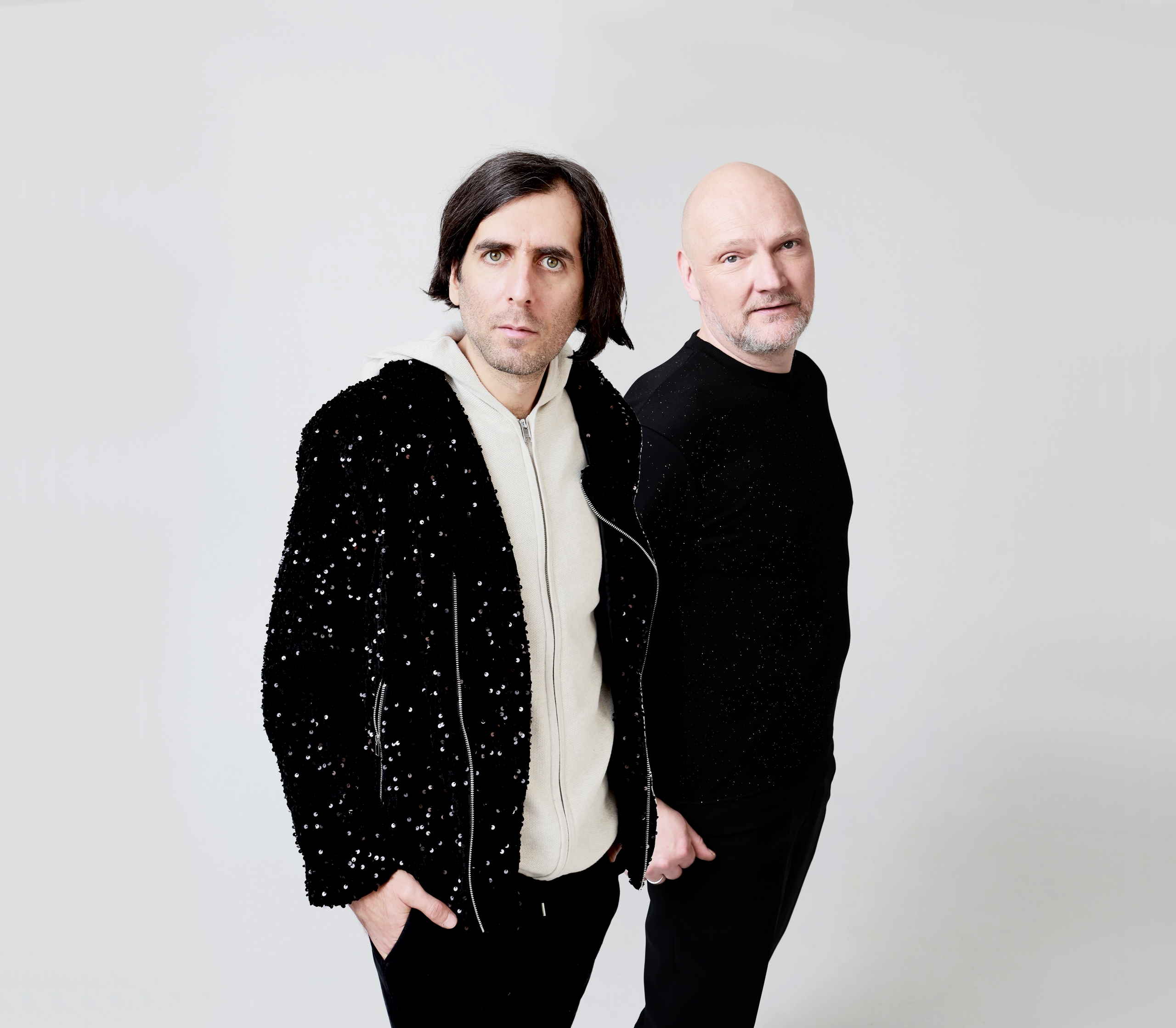 

Билеты на Магнитная аномалия (Чёрный койот)