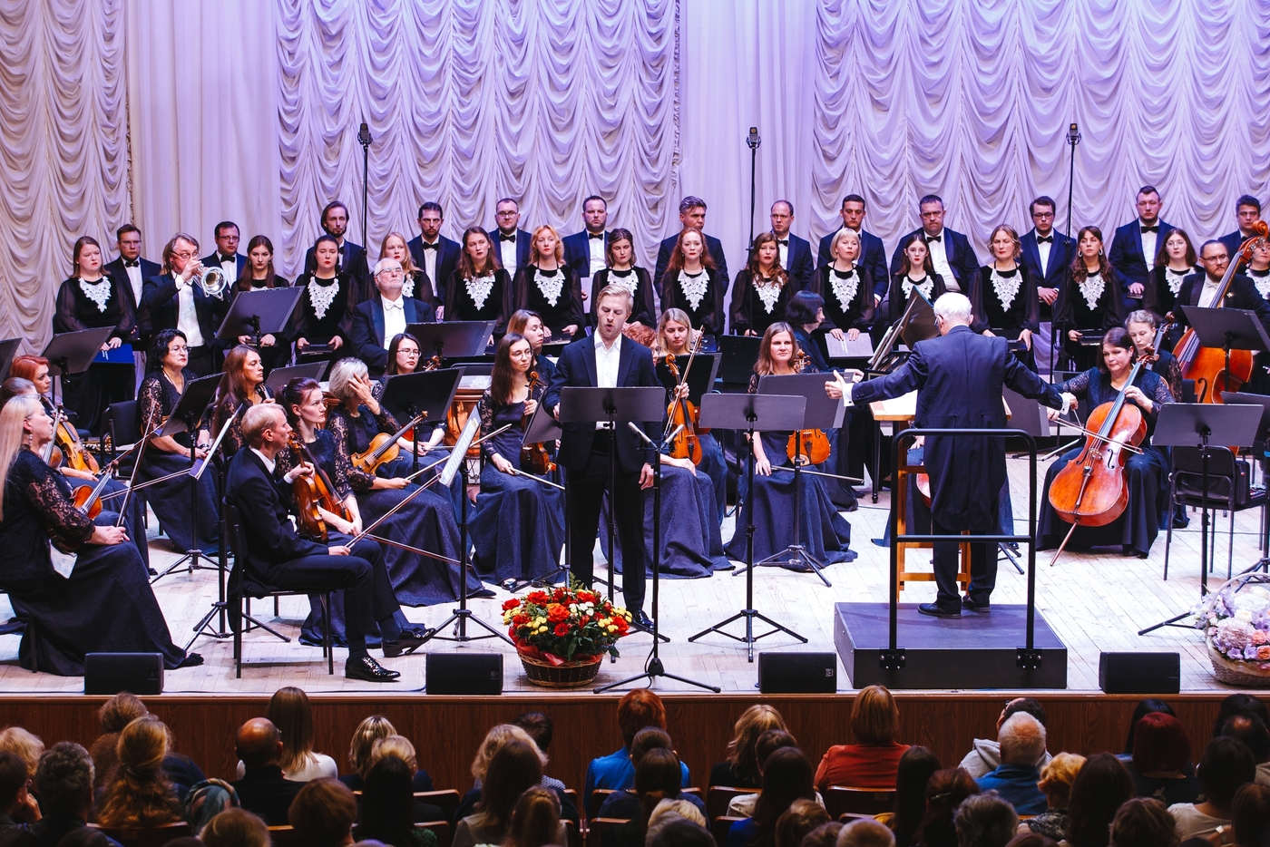 

Билеты на Ты, Моцарт - бог (Филармония им. Ростроповича)