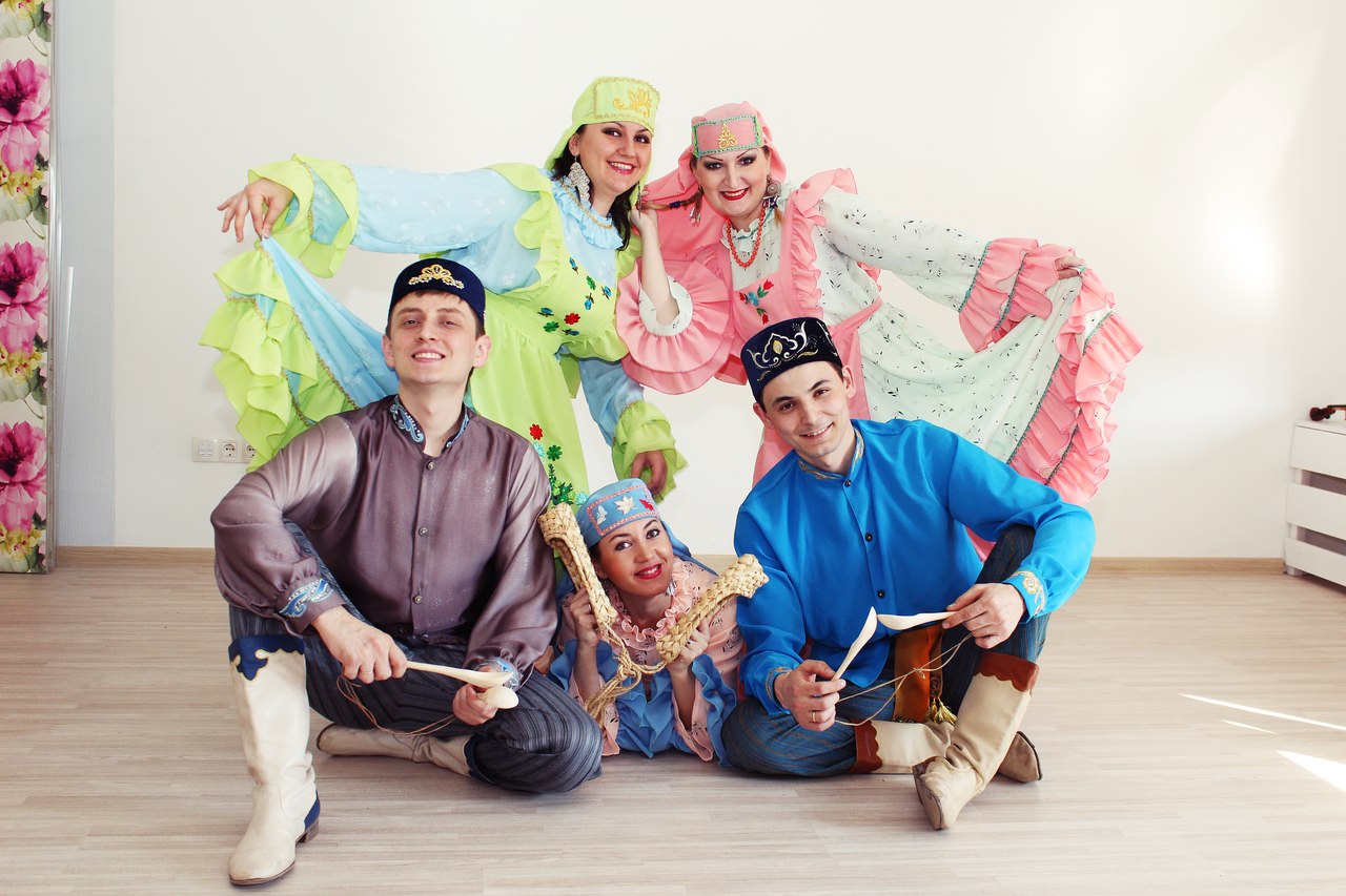 

Билеты на «Гостеприимный Дом Бая» — интерактивная театрализованная программа («Гостеприимный Дом Бая» — интерактивная театрализованная программа)