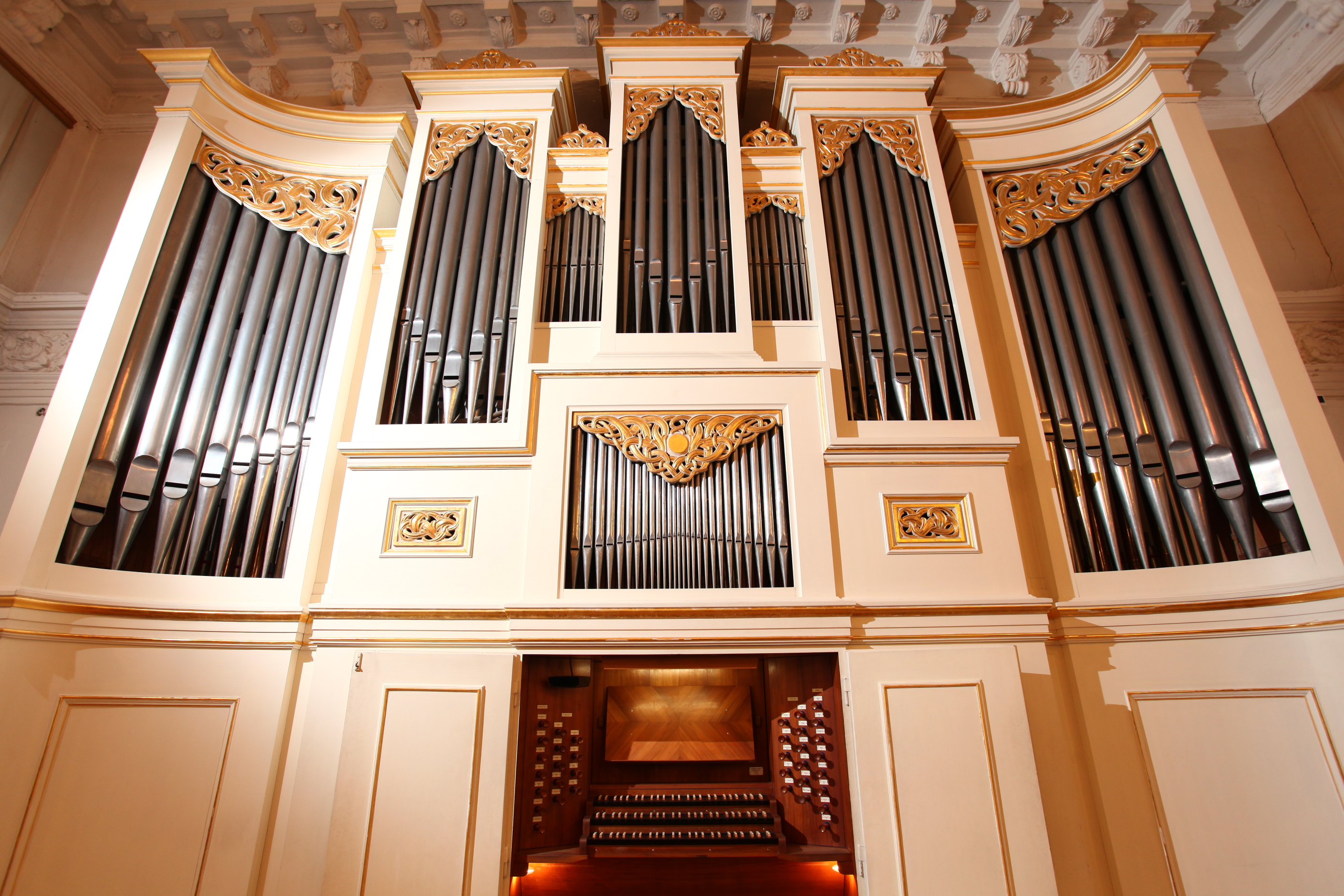 

Билеты на Даниэль Сальвадор (Консерватория им. Глинки)