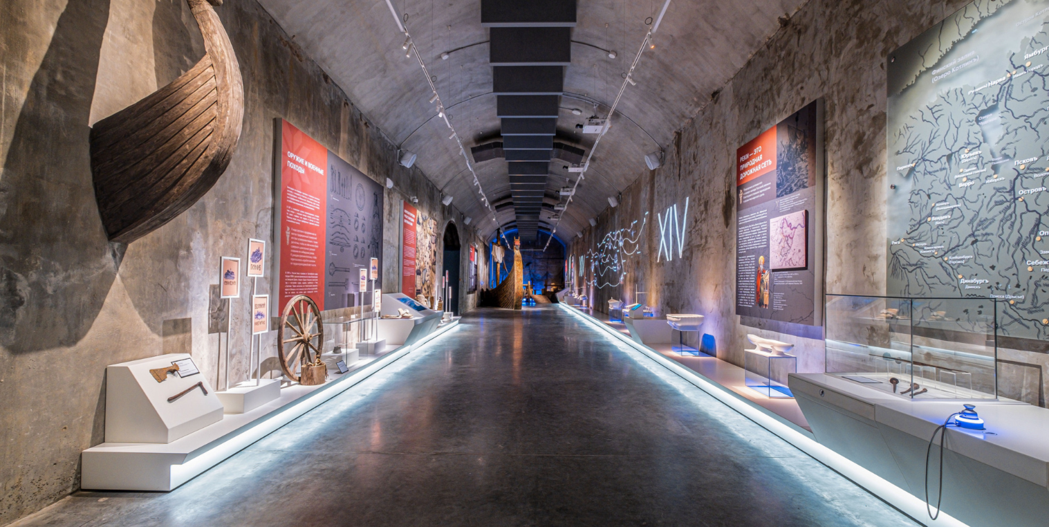 

Билеты на В Кронштадт из Петербурга: Морской собор и Музей ВМФ (Улица Думская, 2)